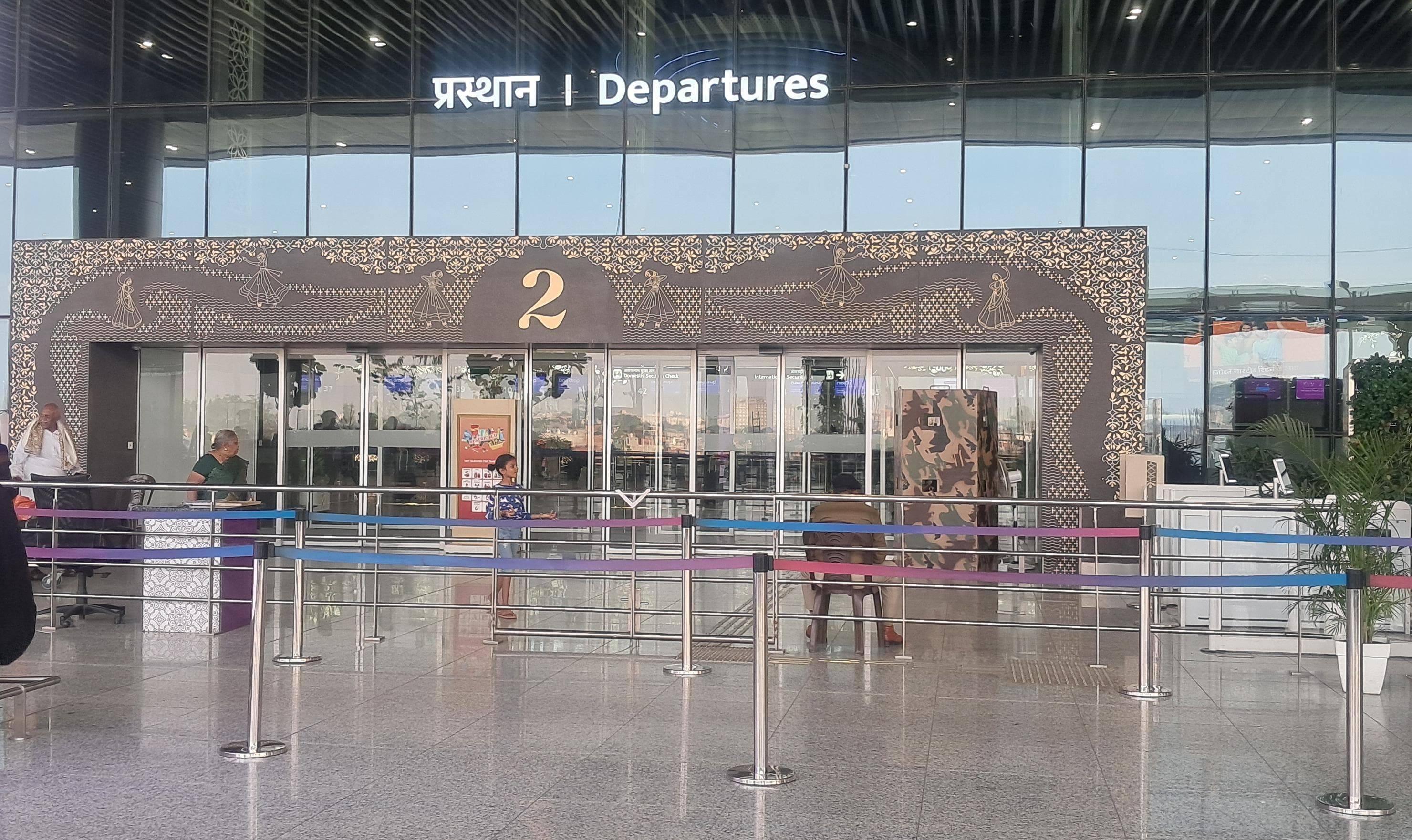 Chaudhary Charan Singh Airport