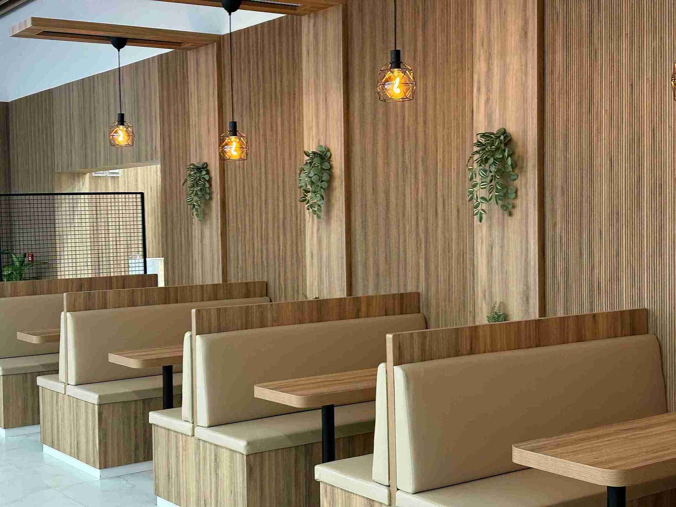 Hayakom Lounge