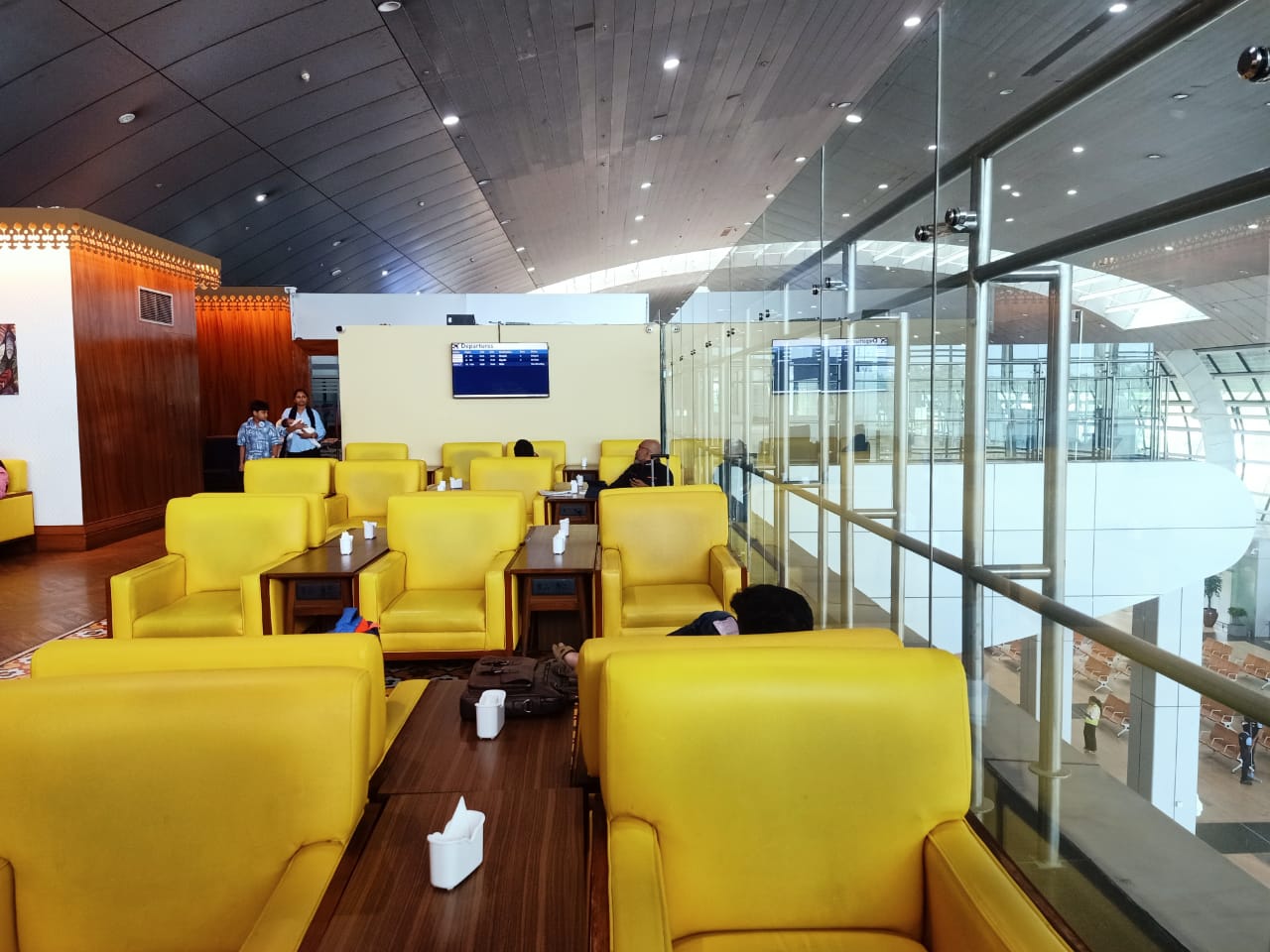 The Lounge (International)