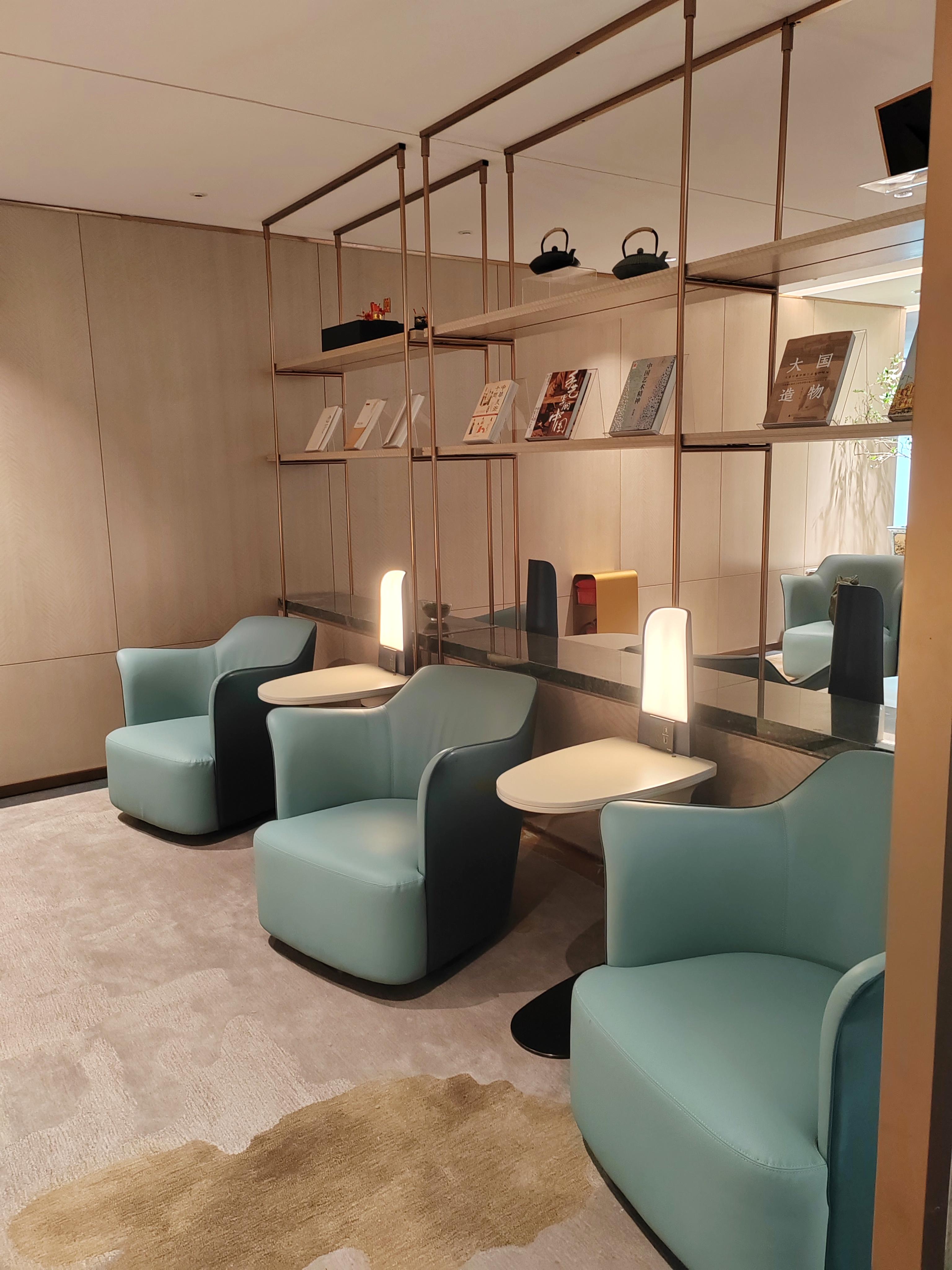 L34 Lounge (T3 Domestic)