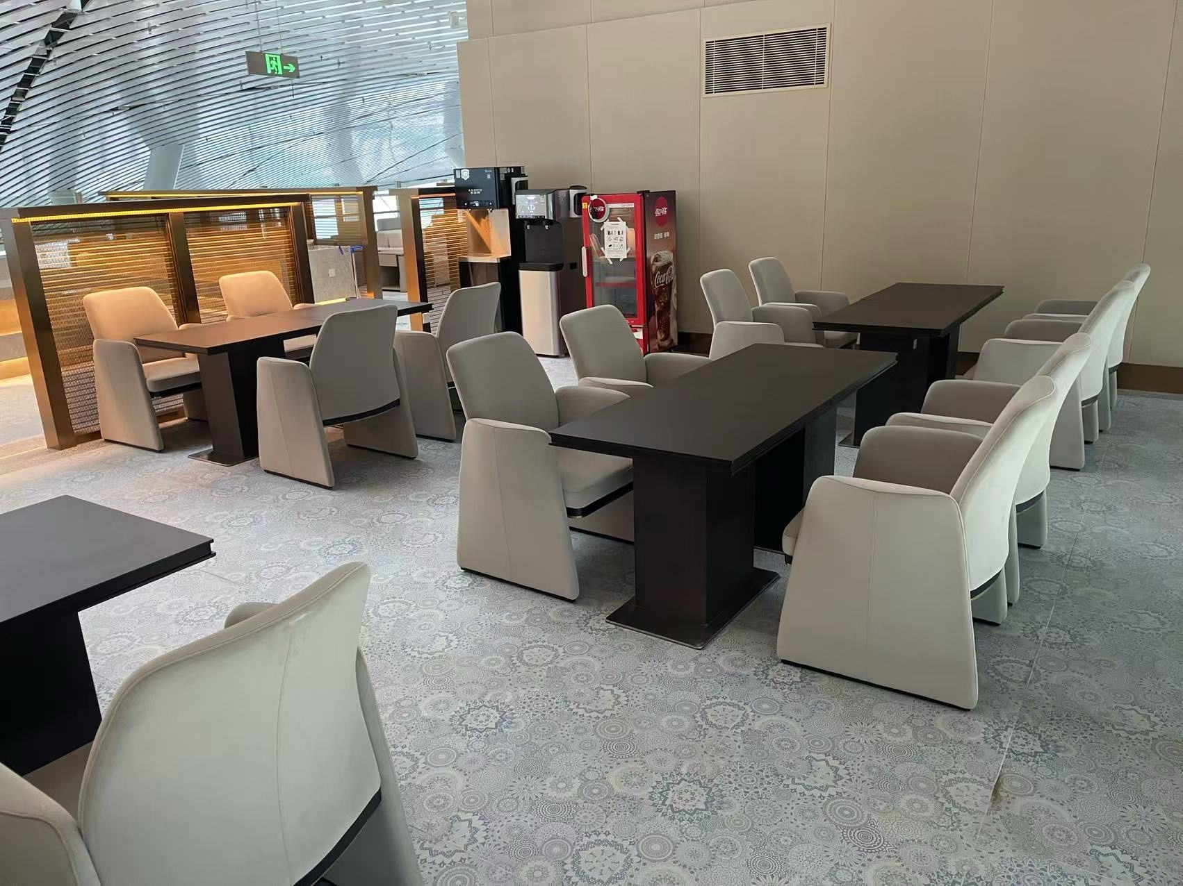 Concourse C First and Business Class Lounge (T2 Domestic)