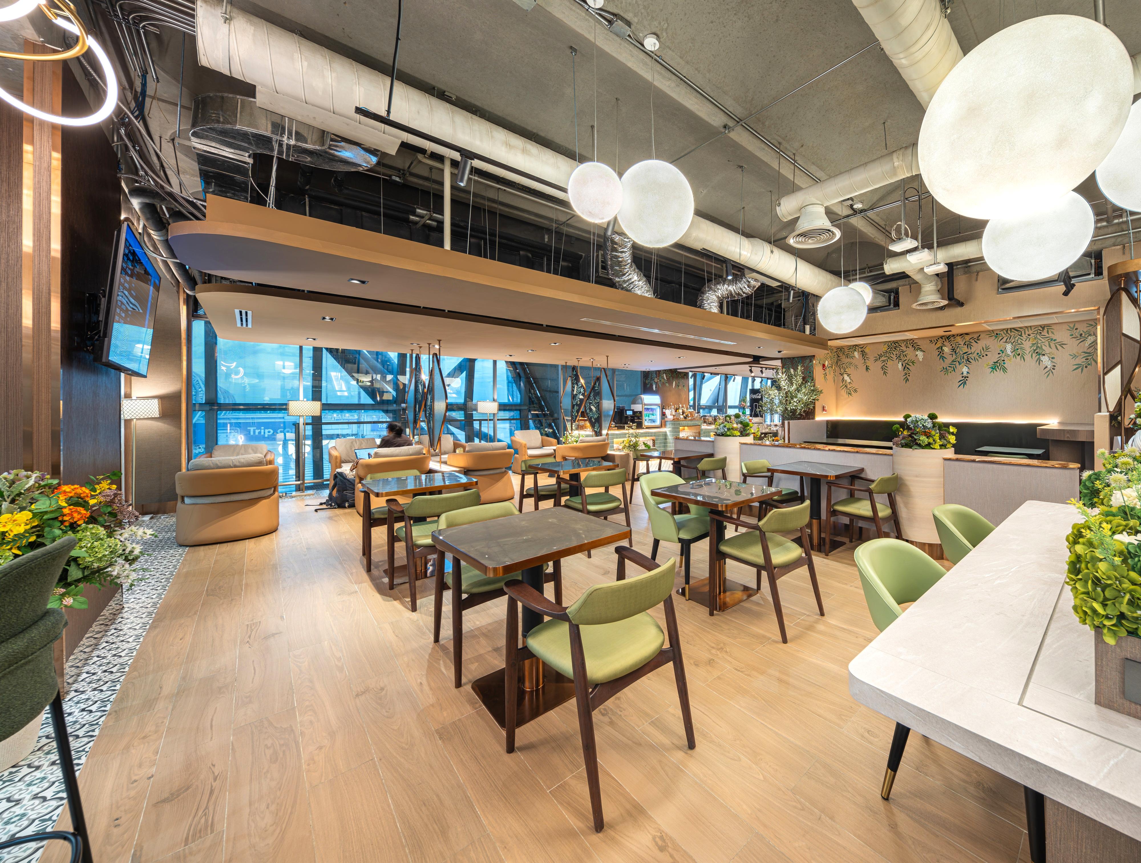 Miracle First Class Lounge