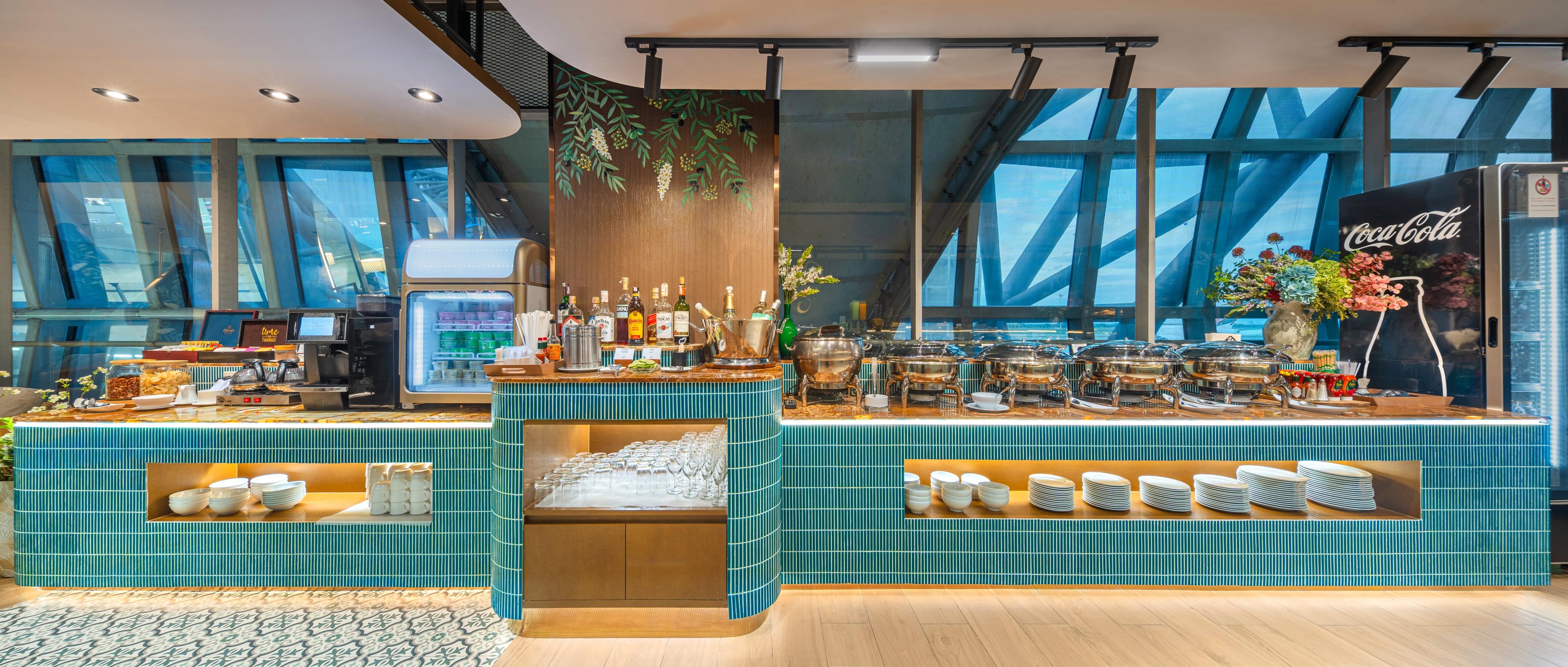 Miracle First Class Lounge