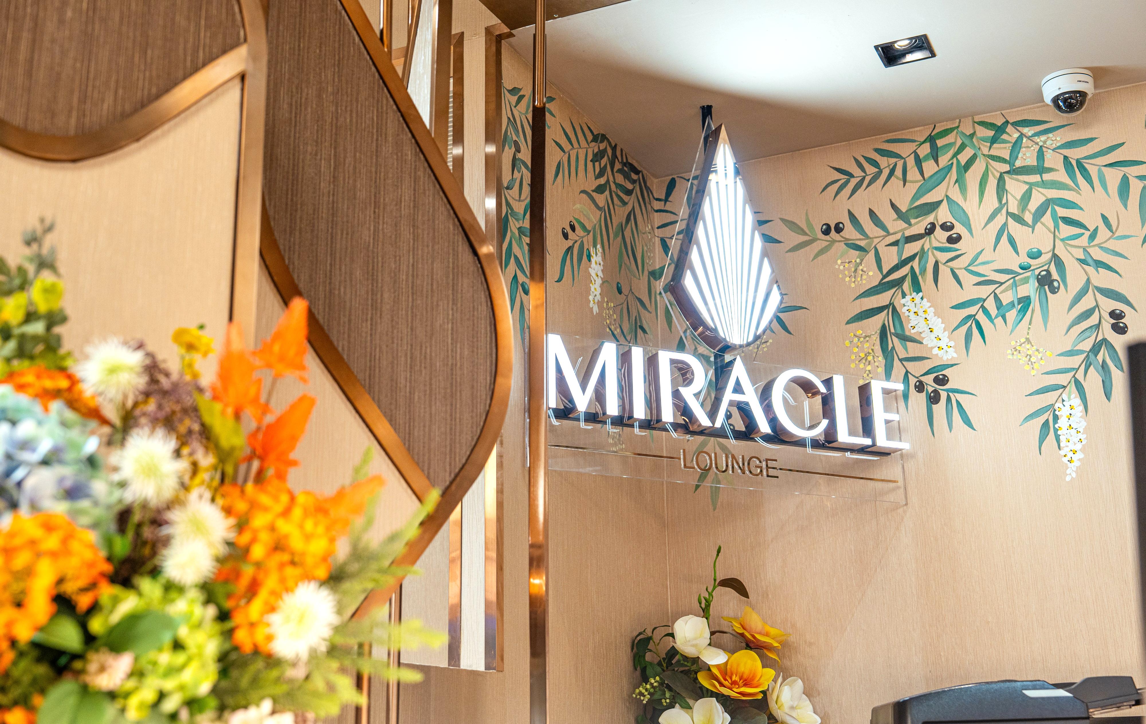 Miracle First Class Lounge