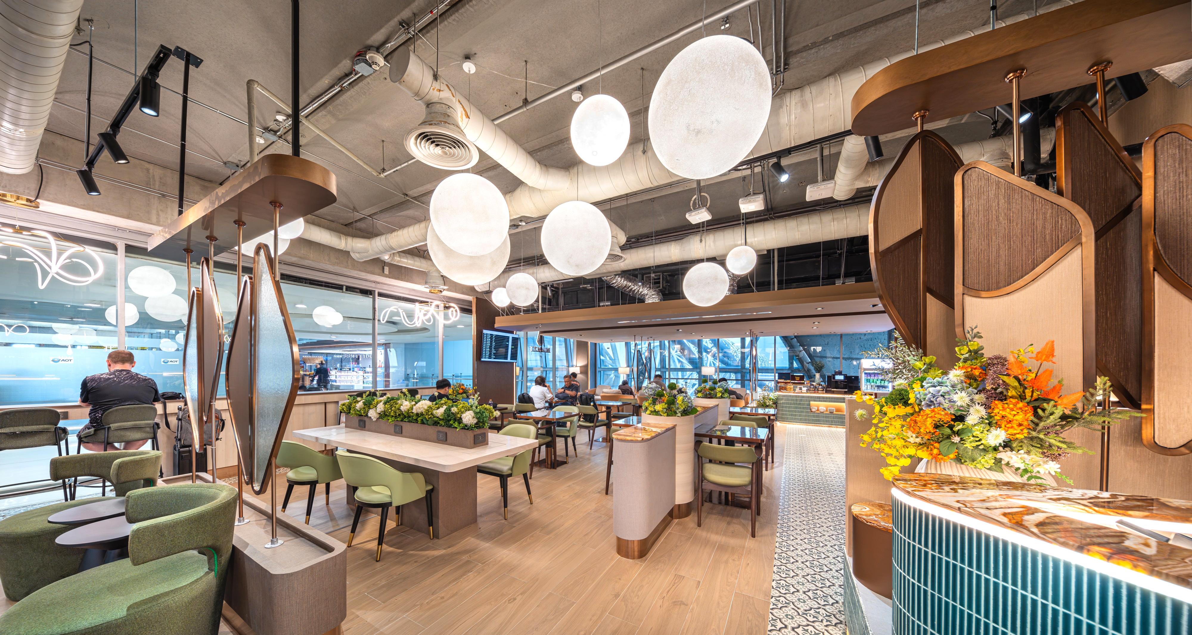 Miracle First Class Lounge
