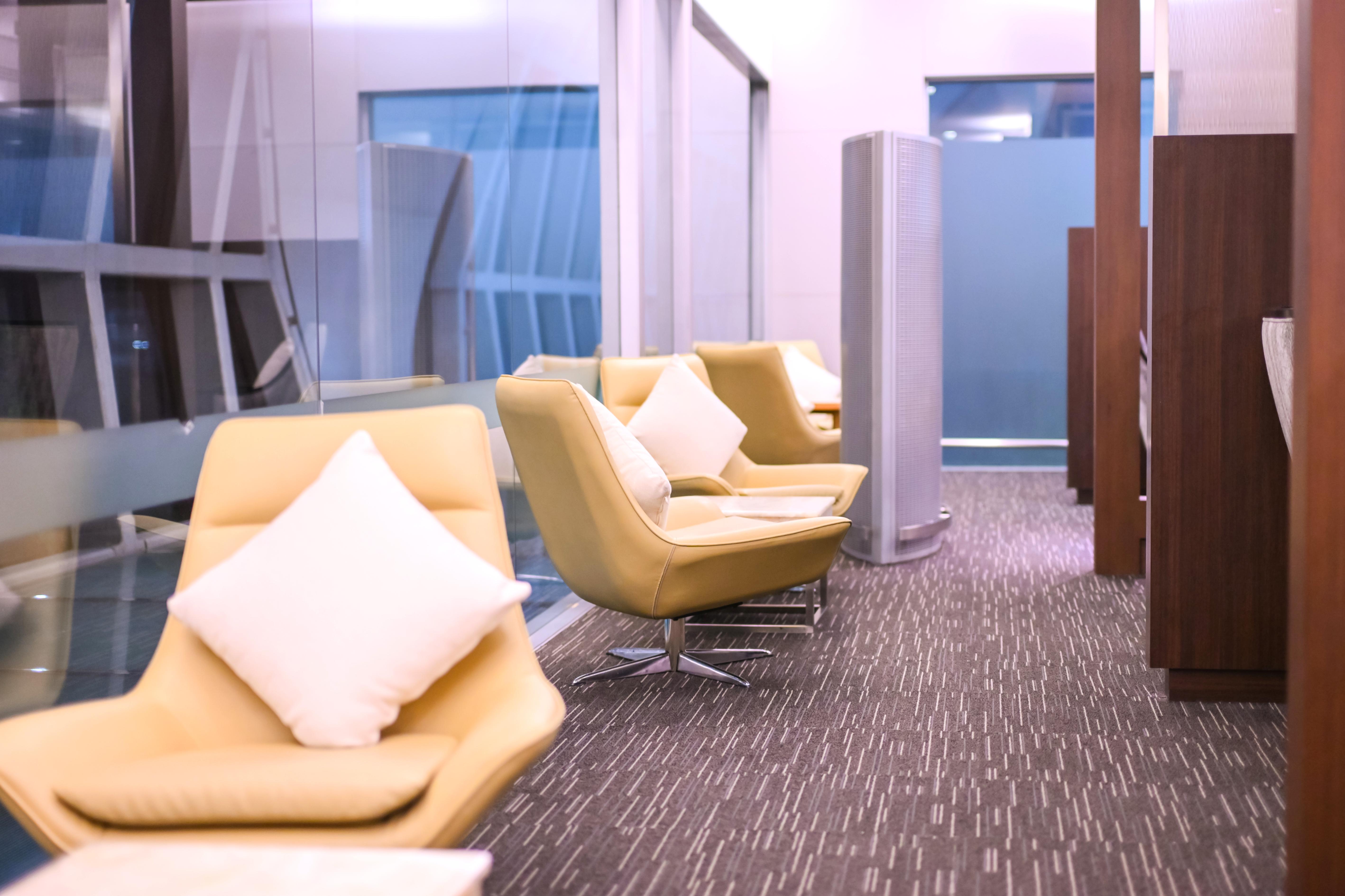 Miracle First Class Lounge