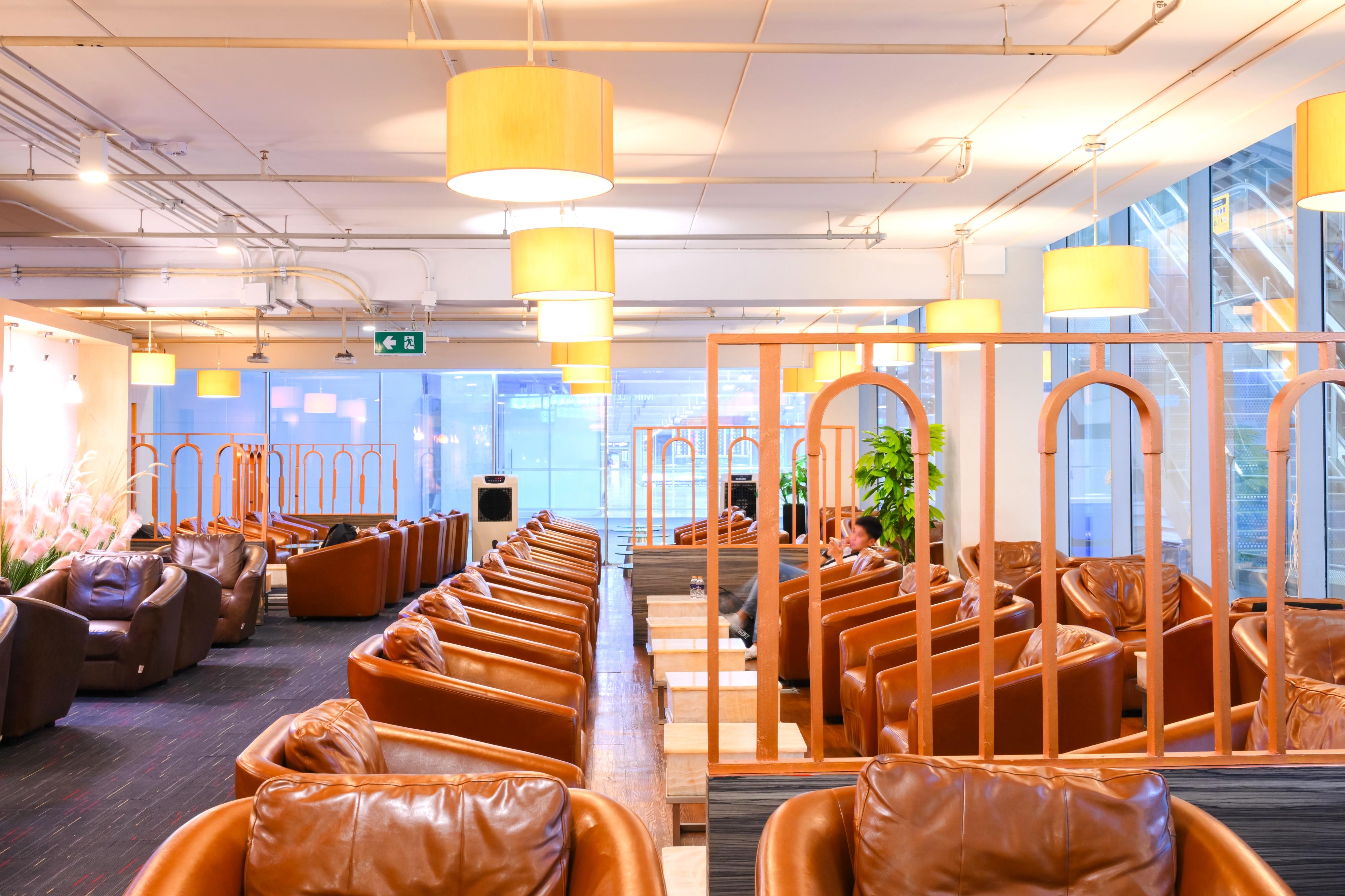 Miracle First Class Lounge