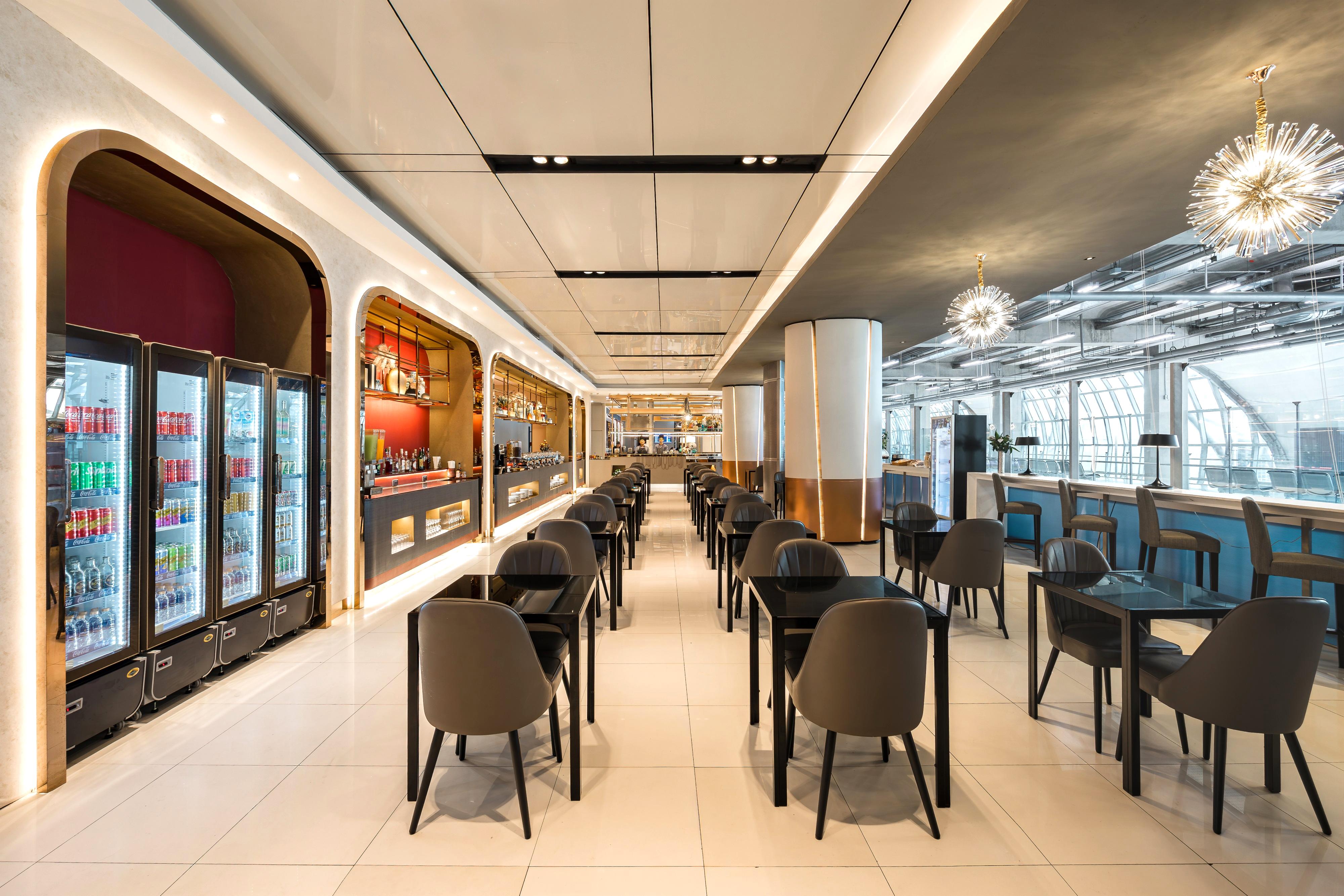 Miracle First Class Lounge