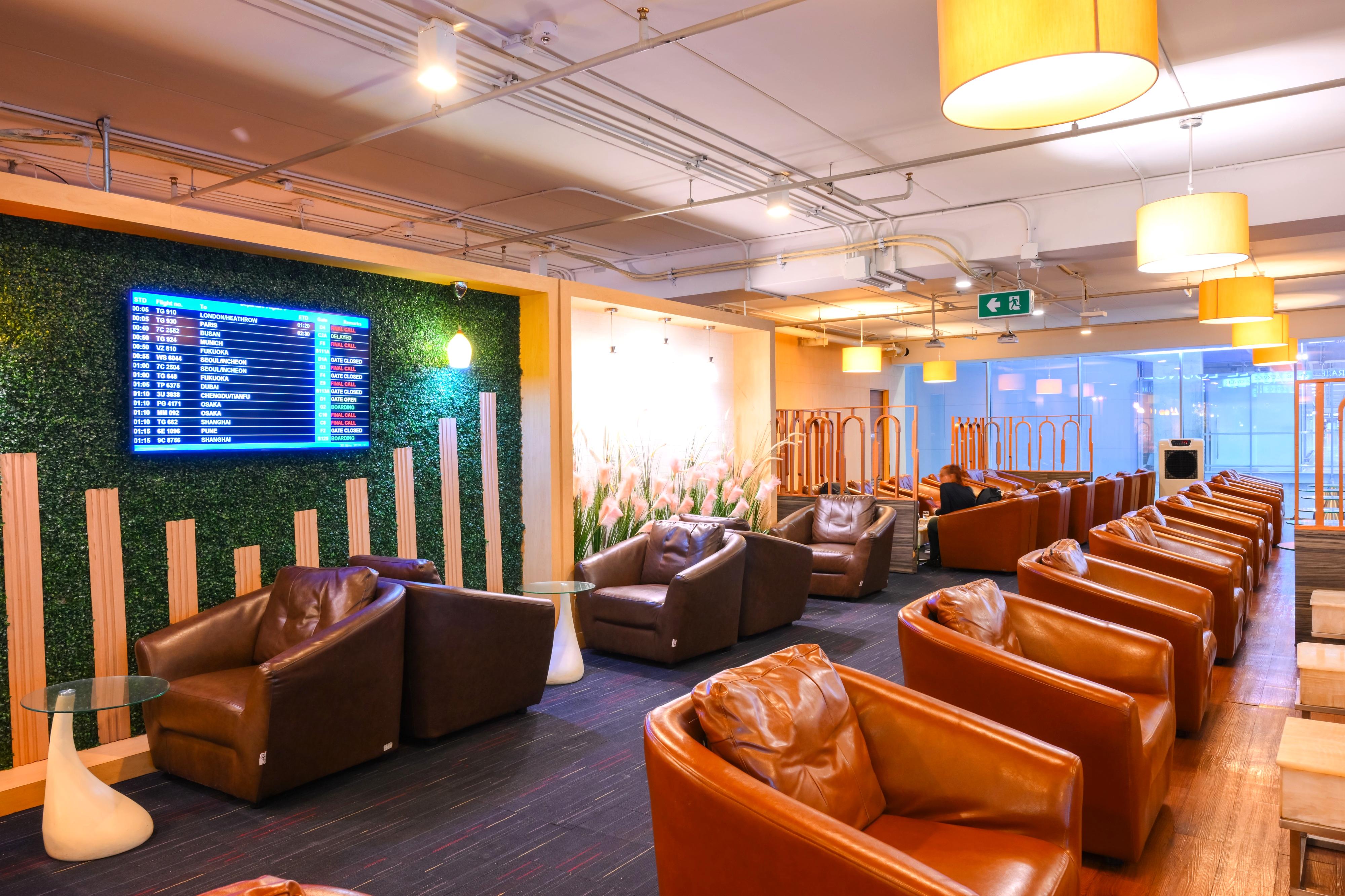 Miracle First Class Lounge