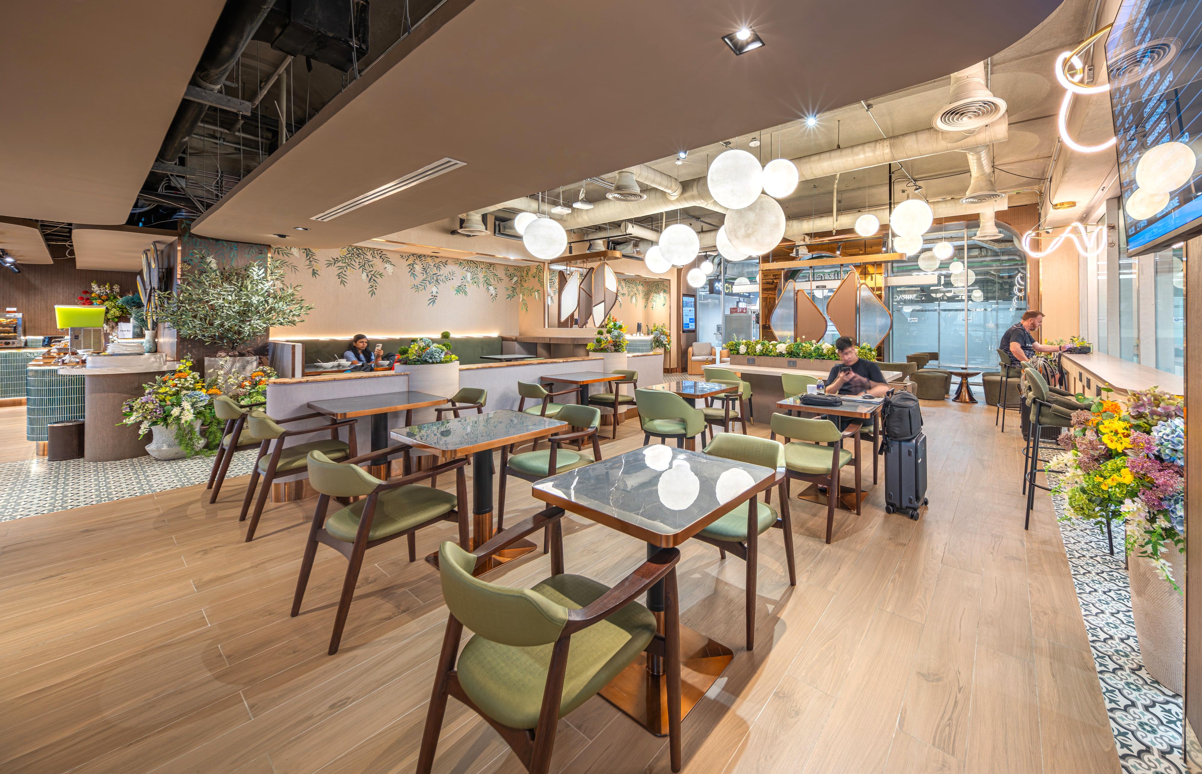 Miracle First Class Lounge