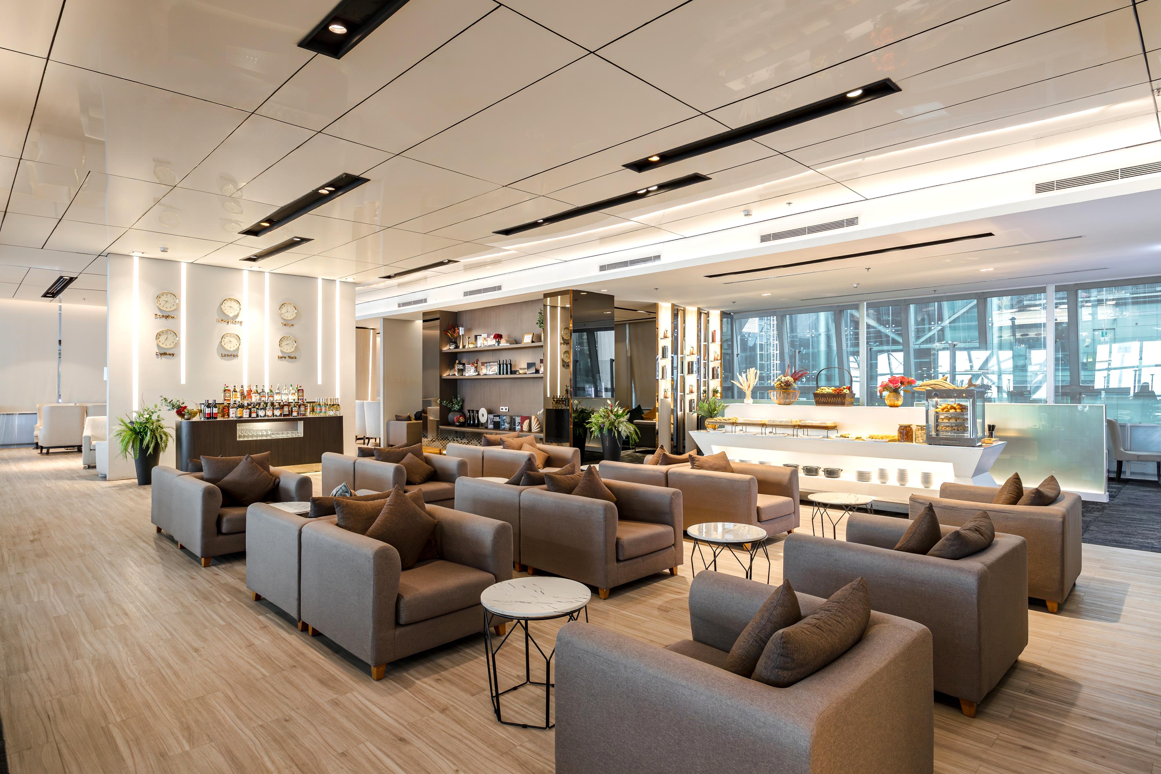 Miracle First Class Lounge