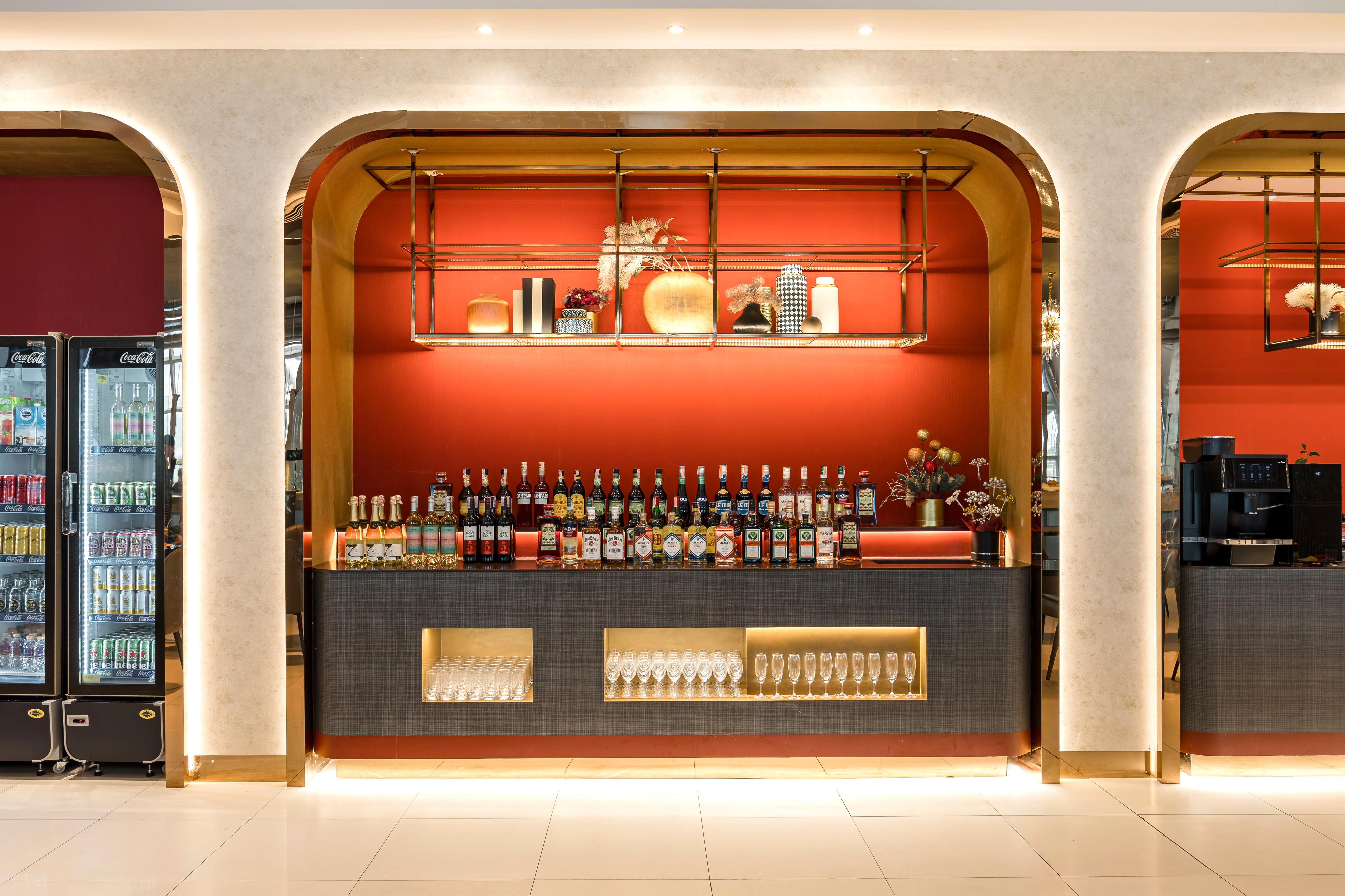 Miracle First Class Lounge