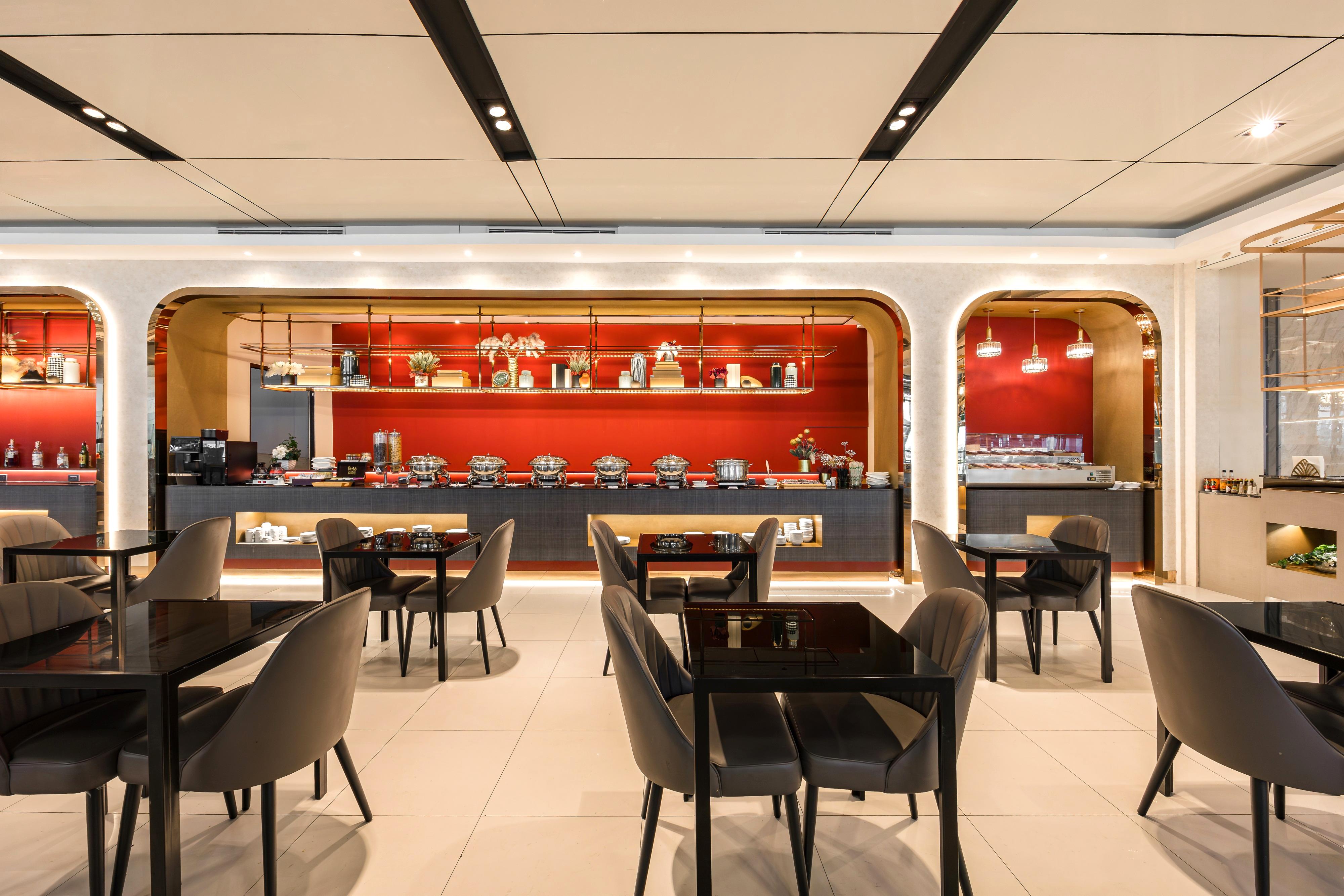 Miracle First Class Lounge