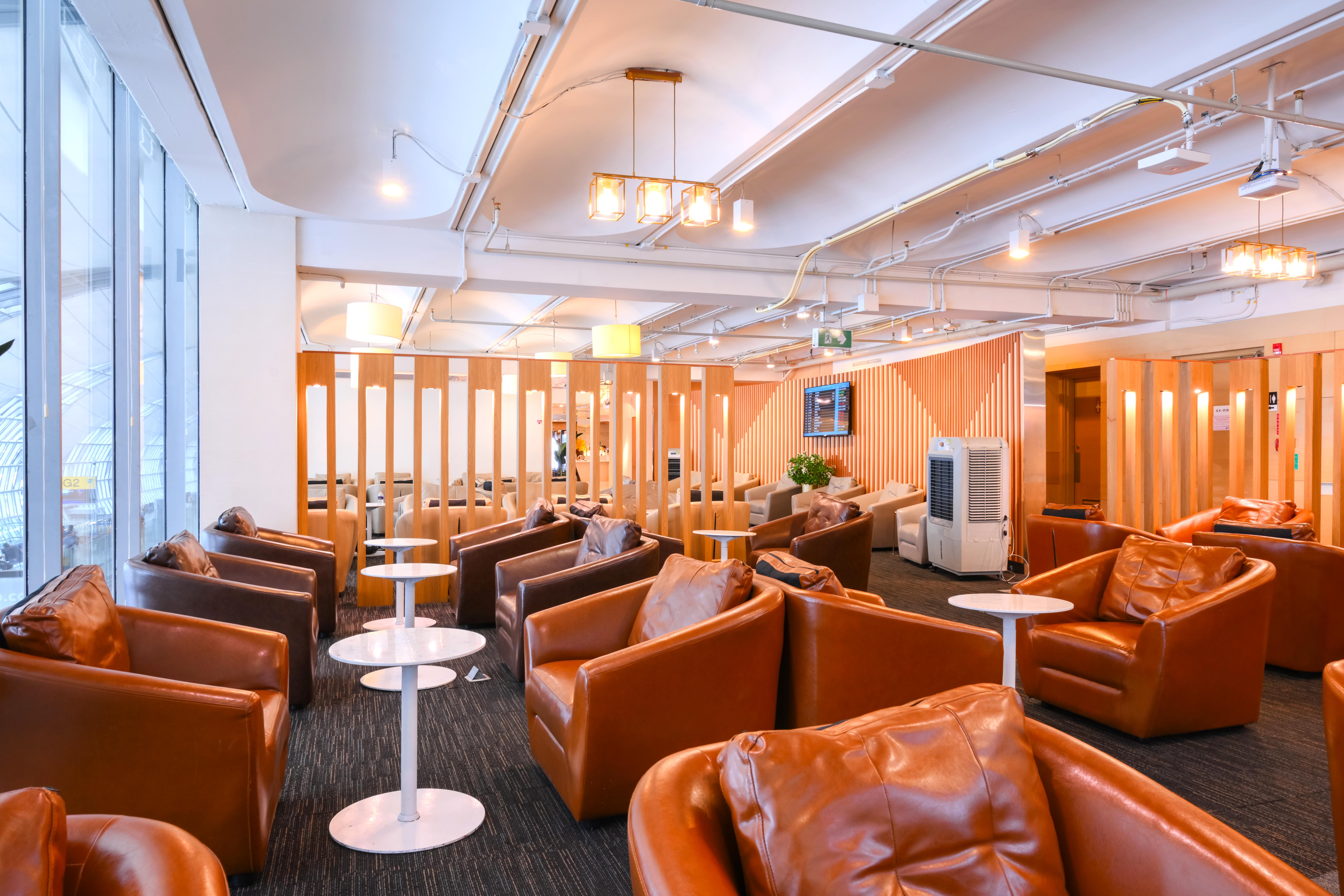 Miracle First Class Lounge