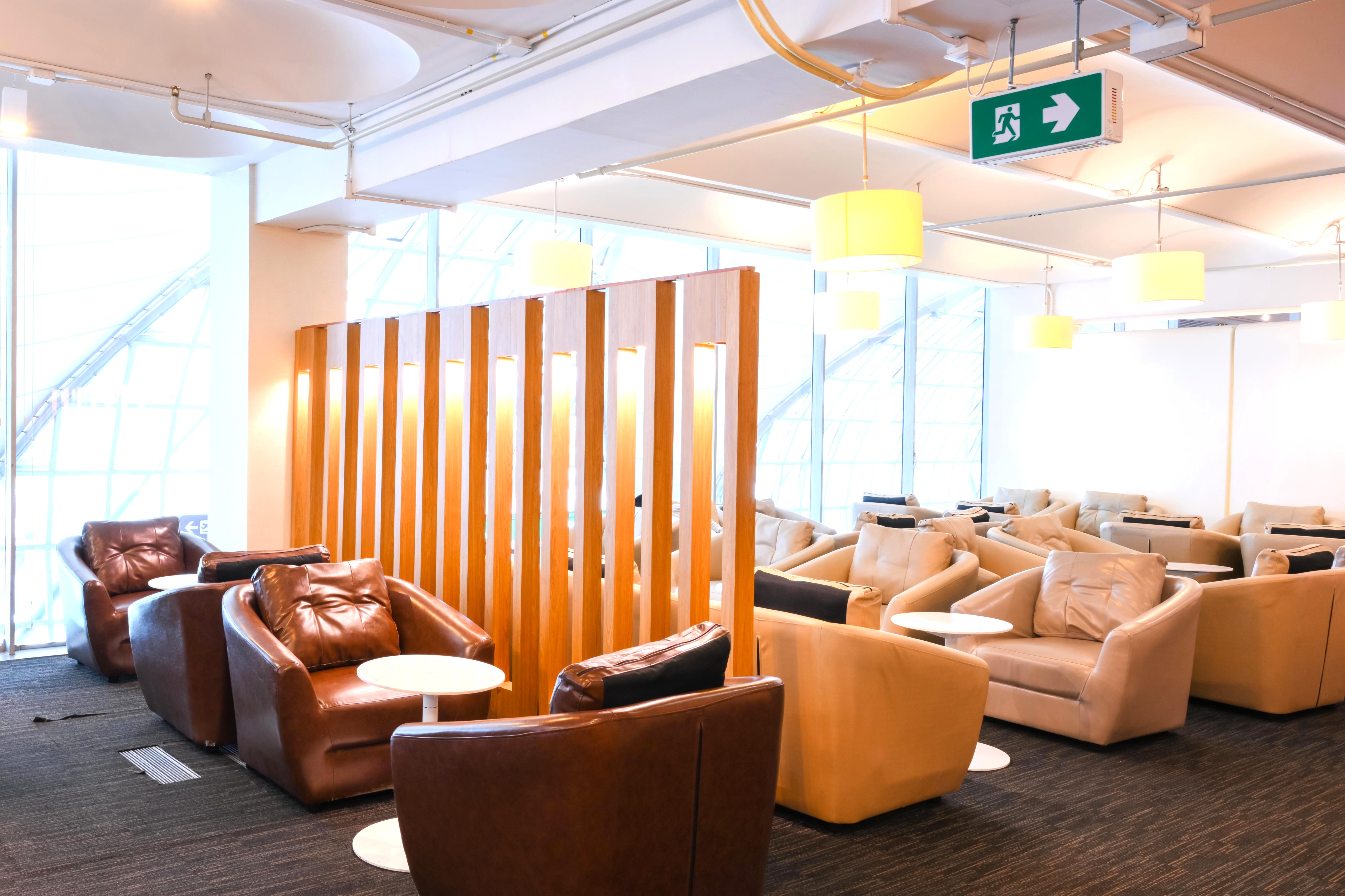 Miracle First Class Lounge