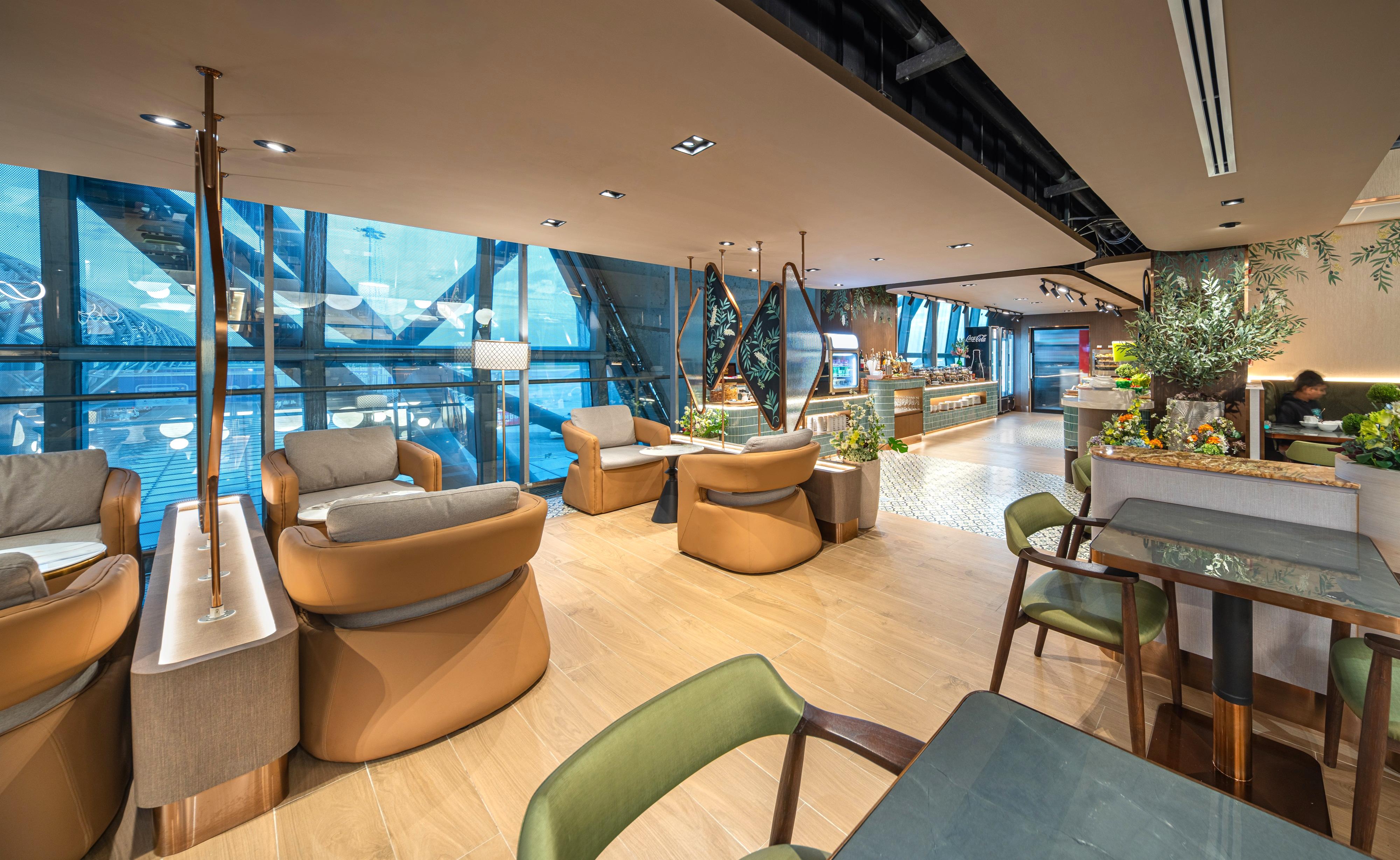 Miracle First Class Lounge