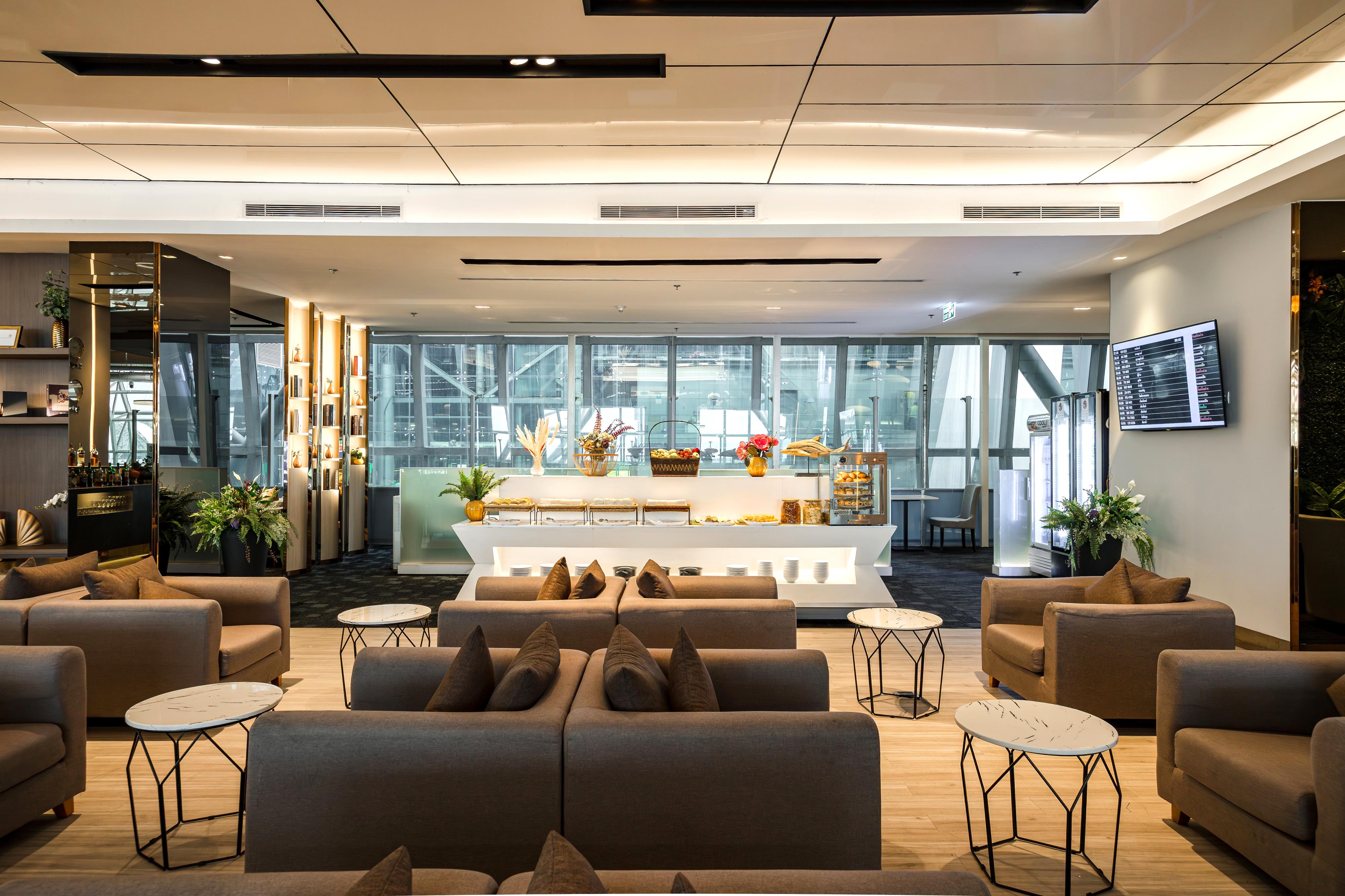 Miracle First Class Lounge