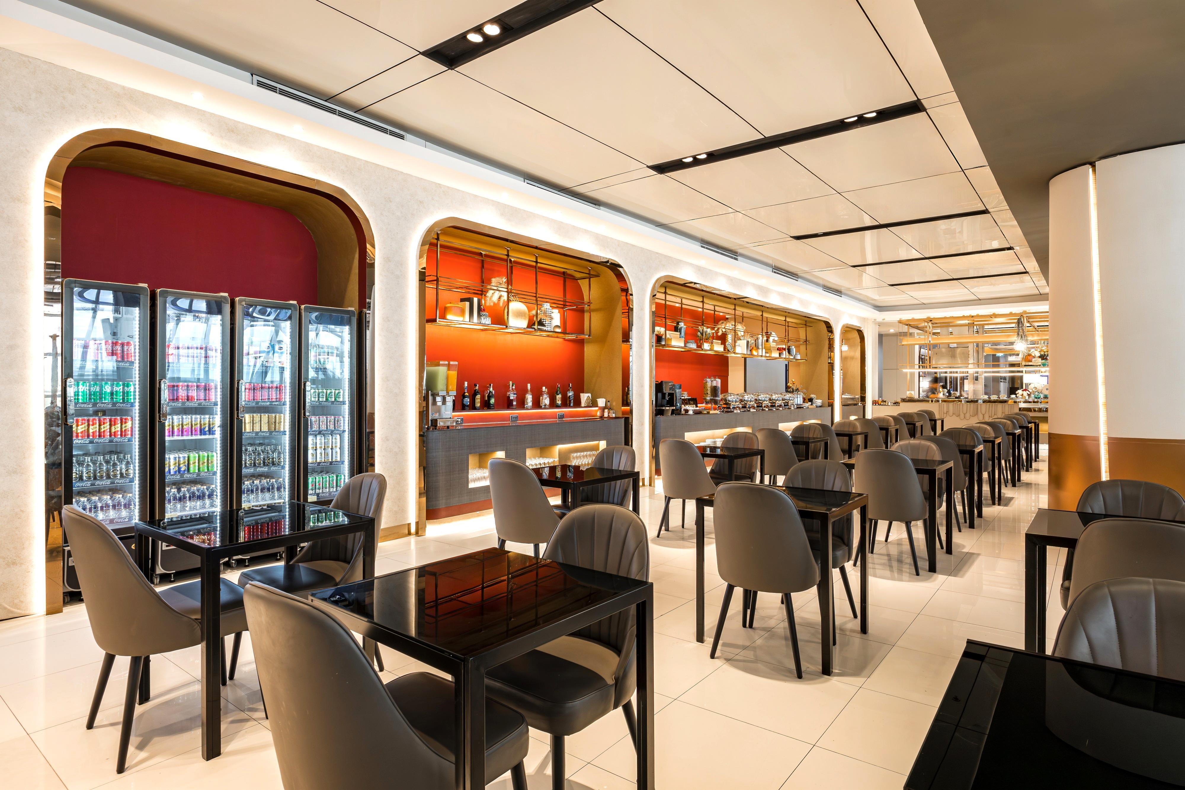 Miracle First Class Lounge