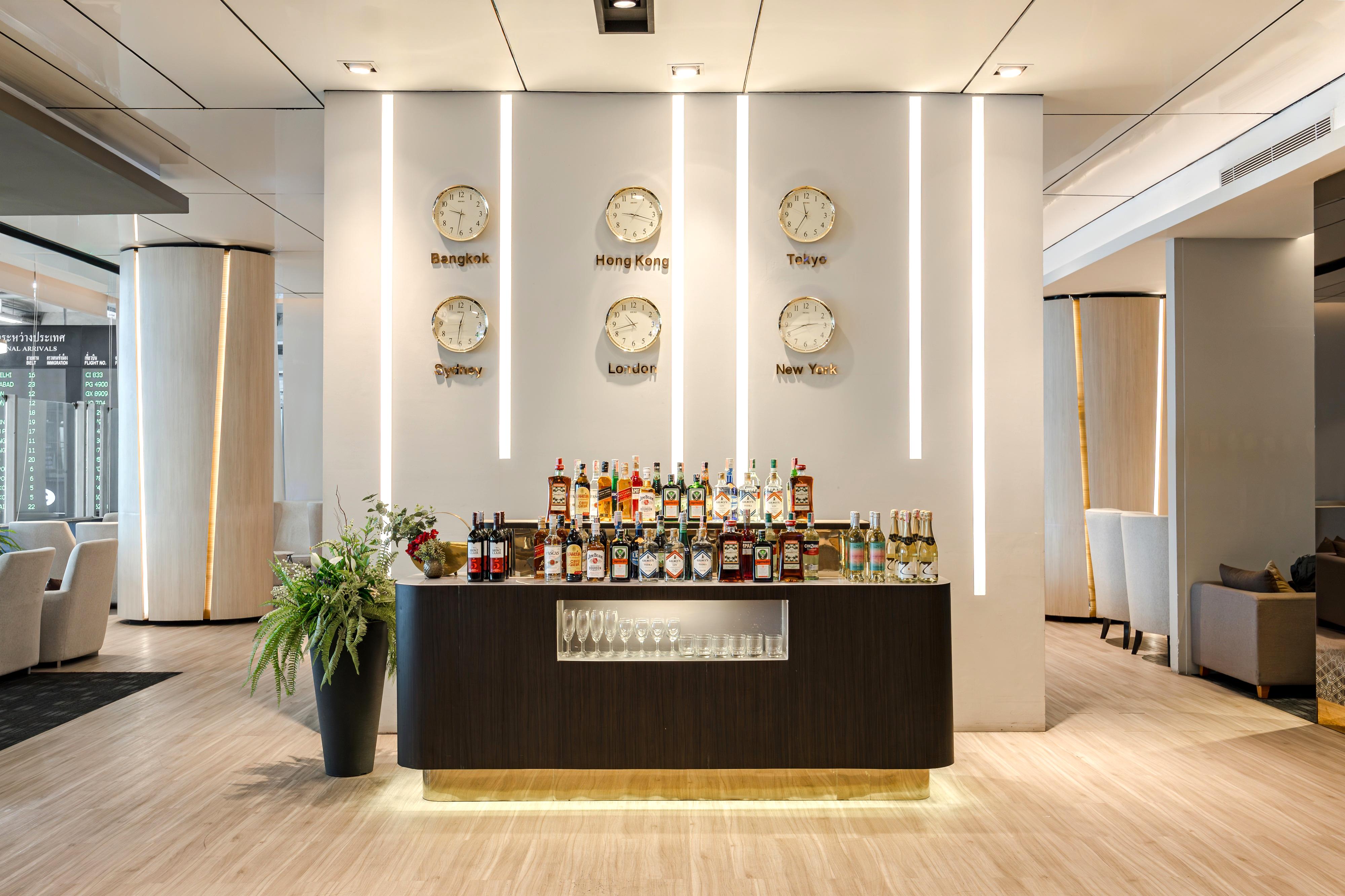 Miracle First Class Lounge