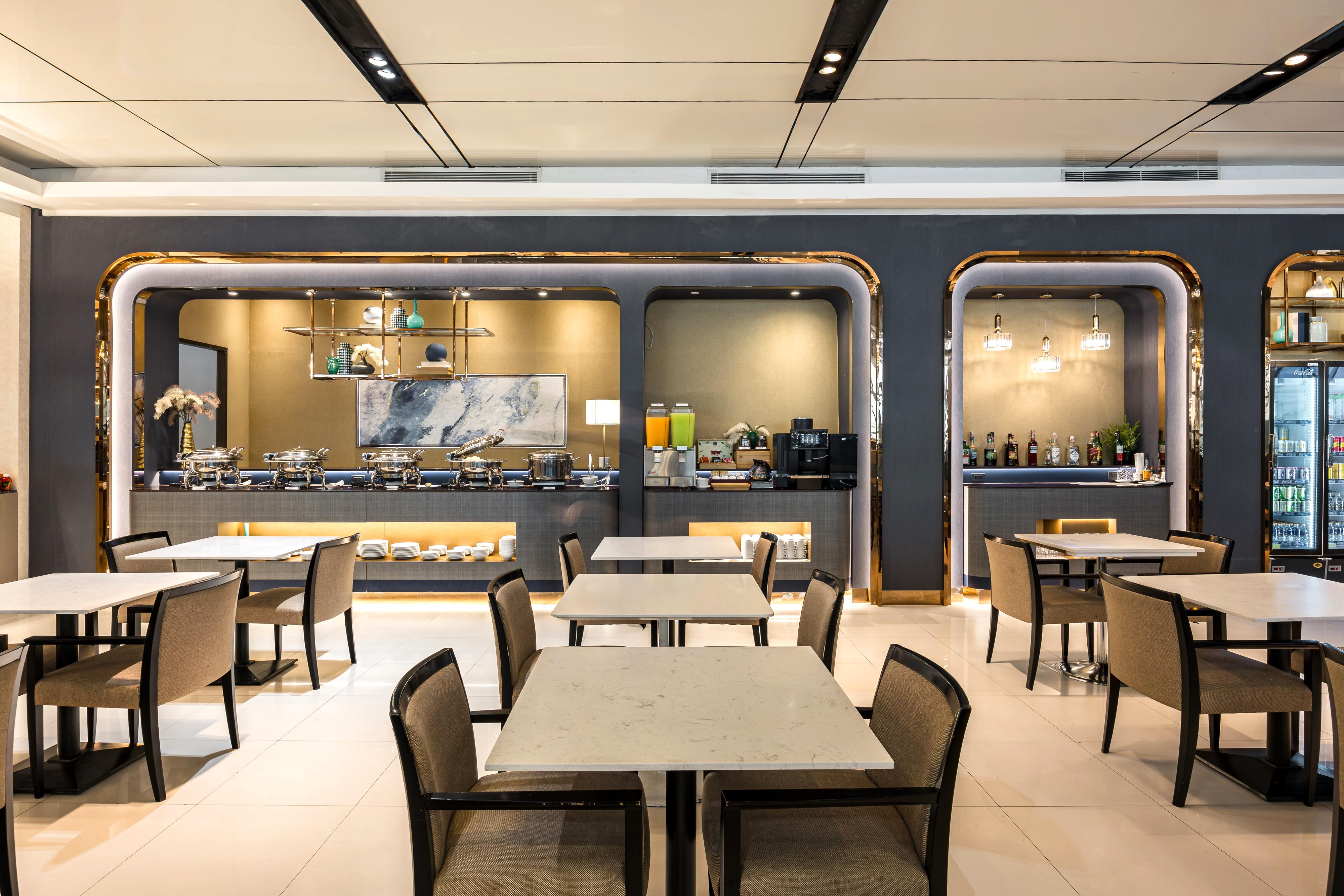 Miracle First Class Lounge