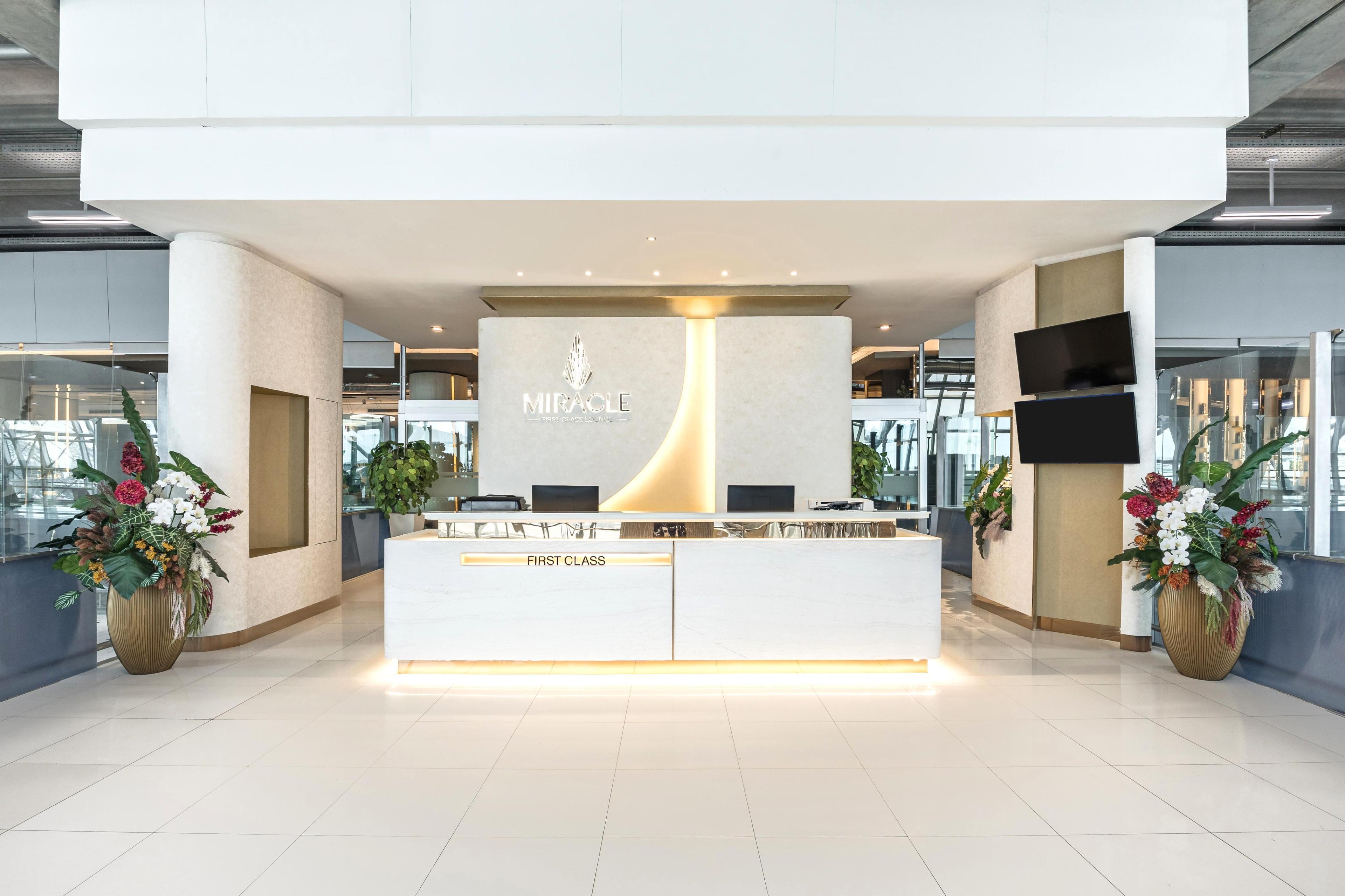 Miracle First Class Lounge