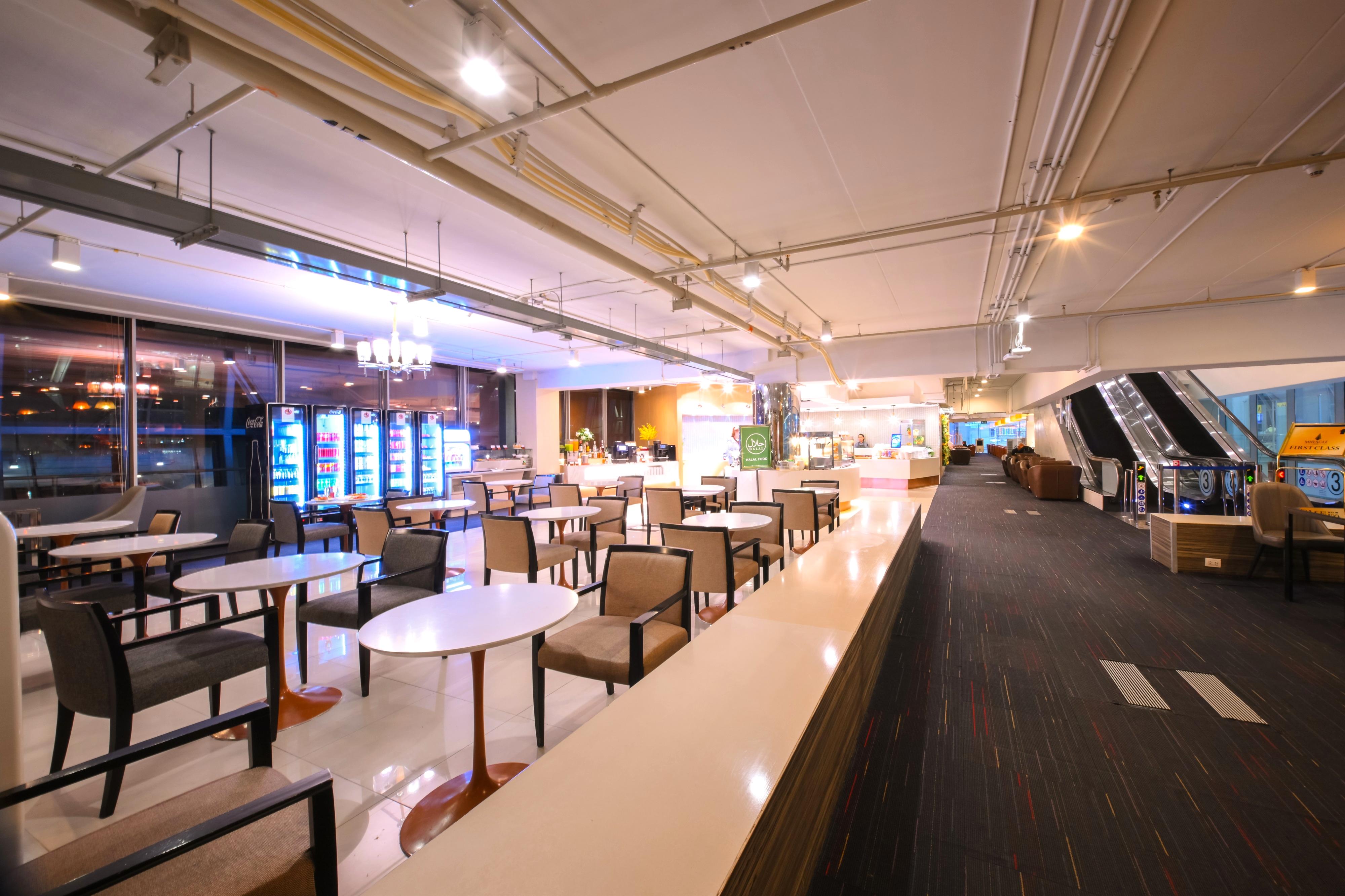 Miracle Business Class Lounge