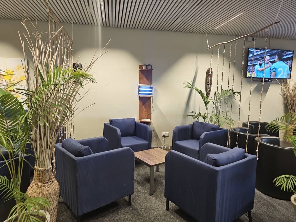 First Class Lounge