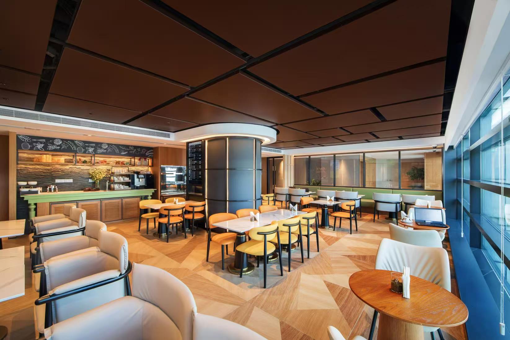 Plaza Premium Lounge (T2 International)