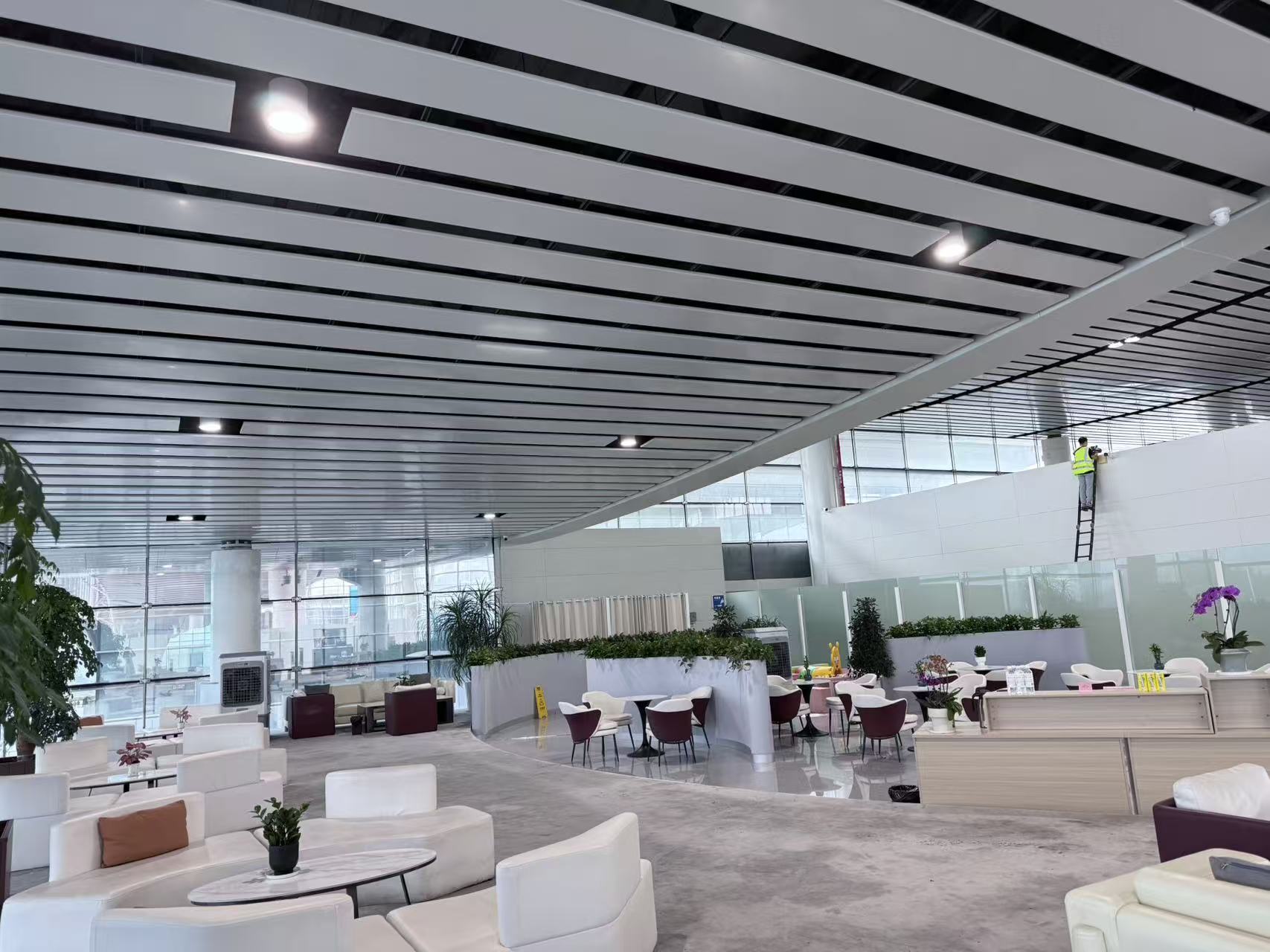 VIP Business Lounge (Main Terminal)
