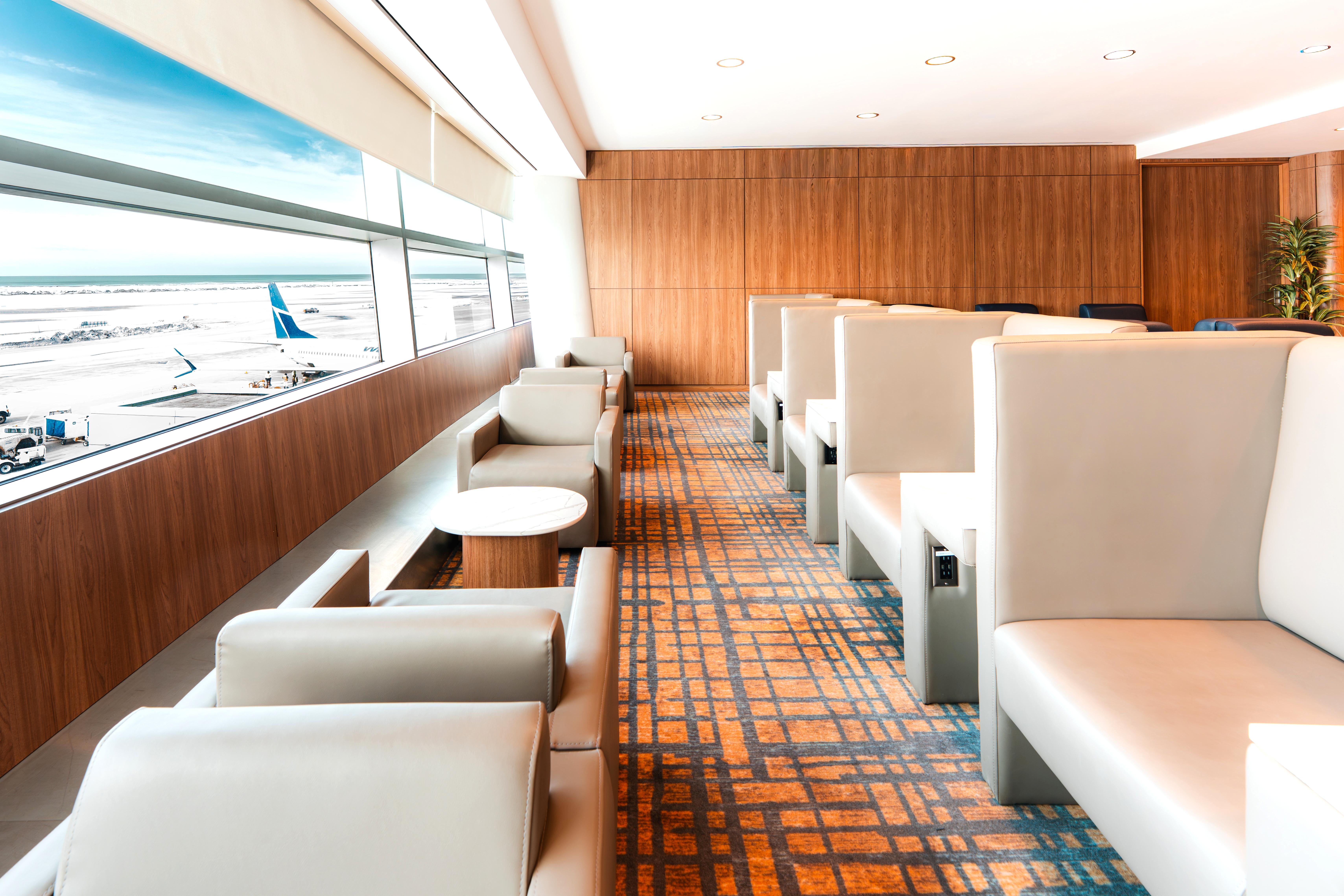 Plaza Premium Lounge (International)