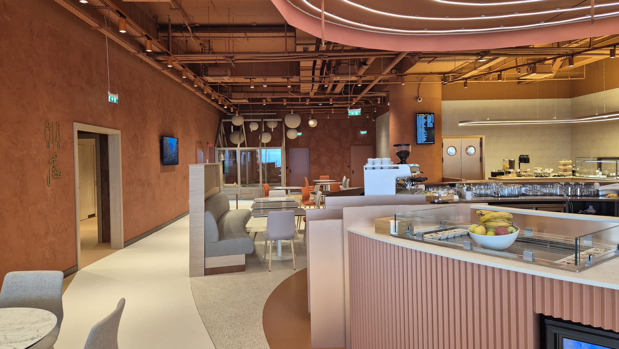 Primeclass Lounge