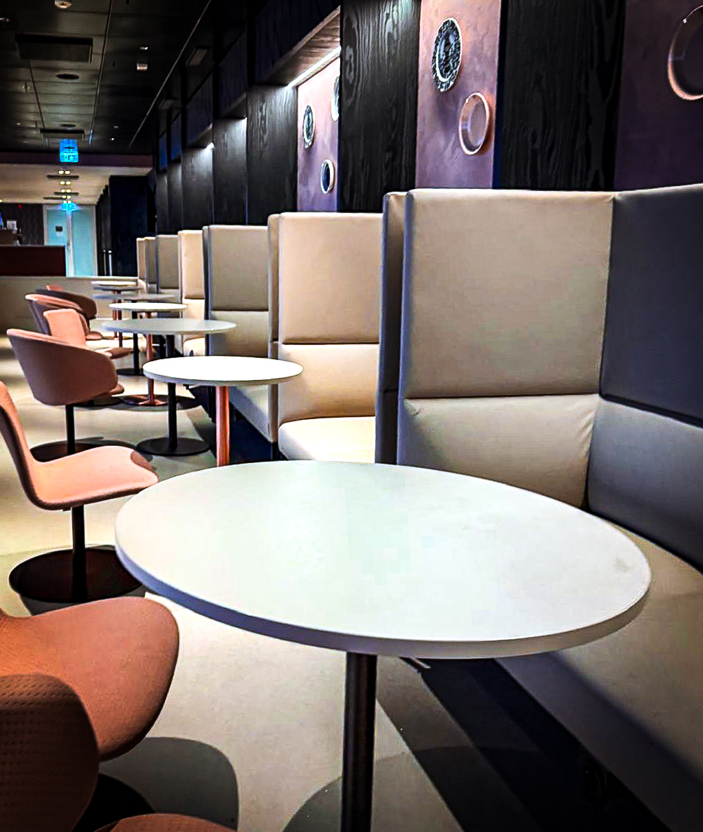 Aspire Lounge (Gate 27)