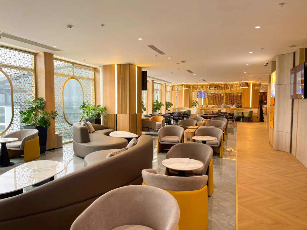 Vietnam Airlines Lotus Lounge - International