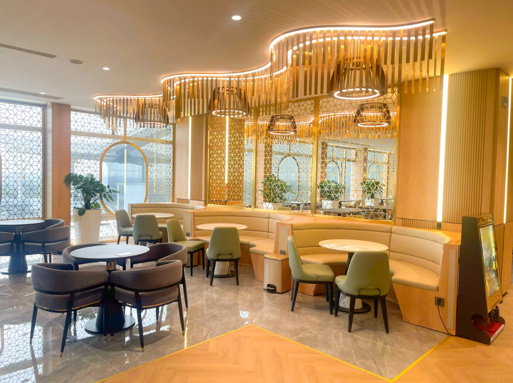 Vietnam Airlines Lotus Lounge - International