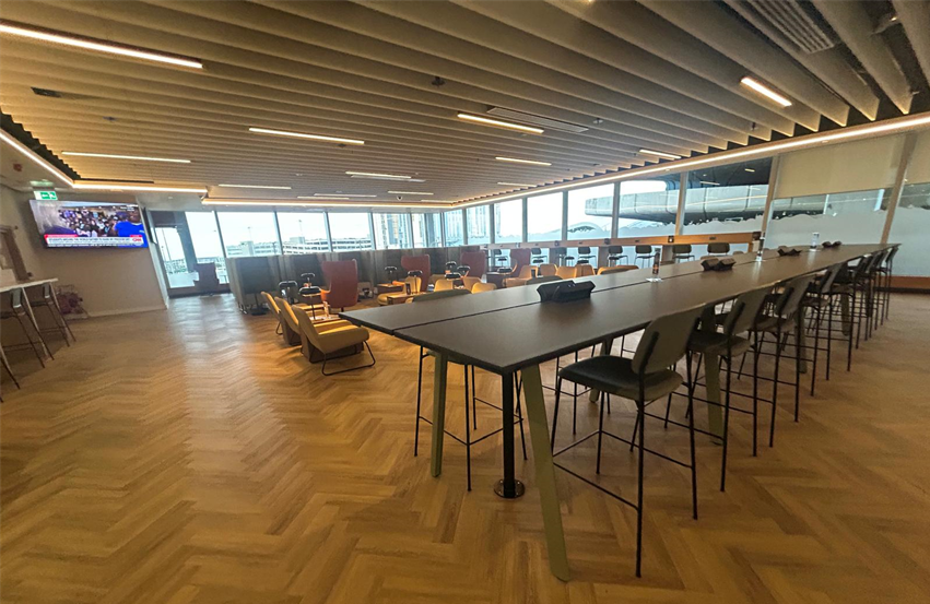 The Phoenix Lounge