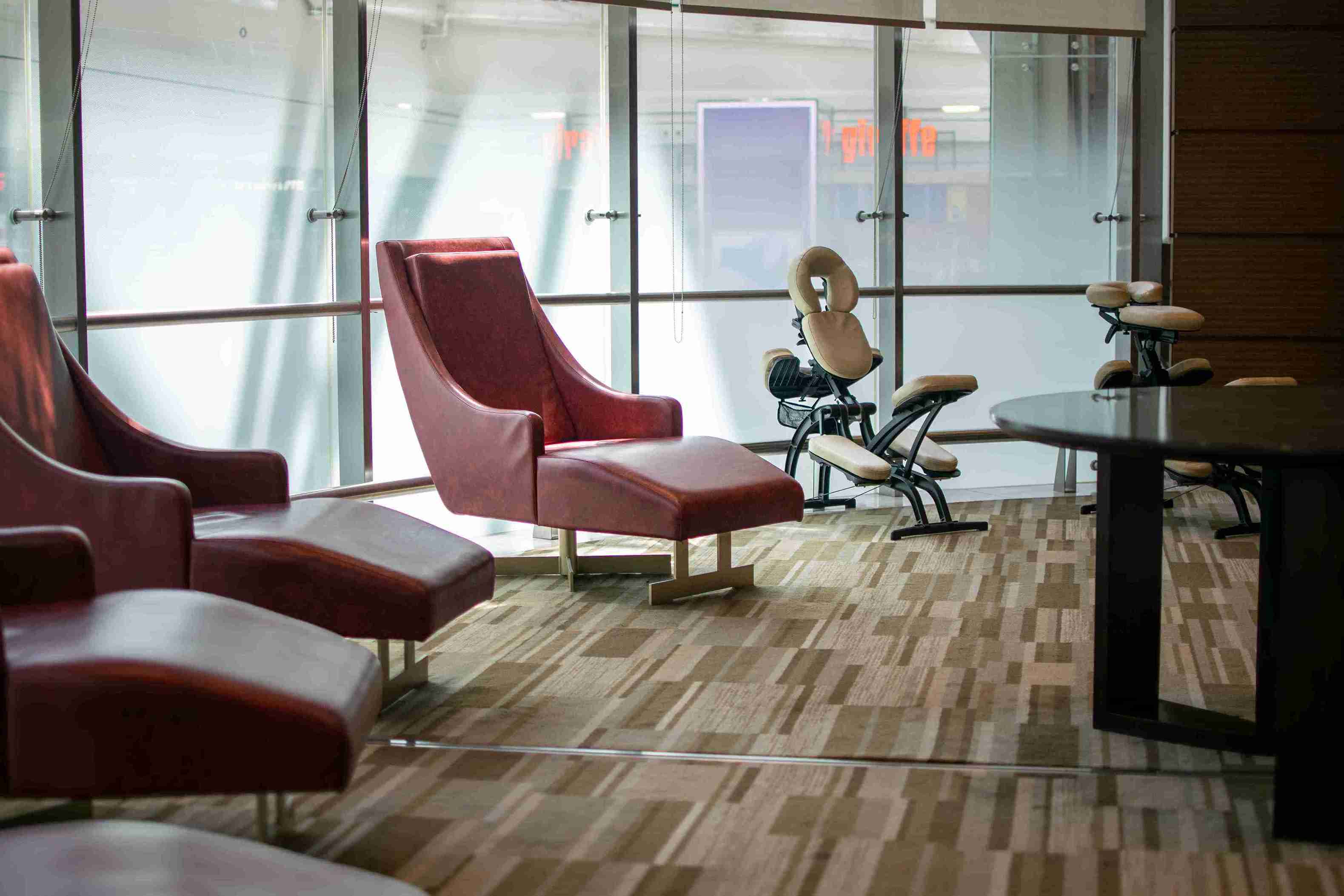 Ahlan Business Class Lounge (Concourse D)