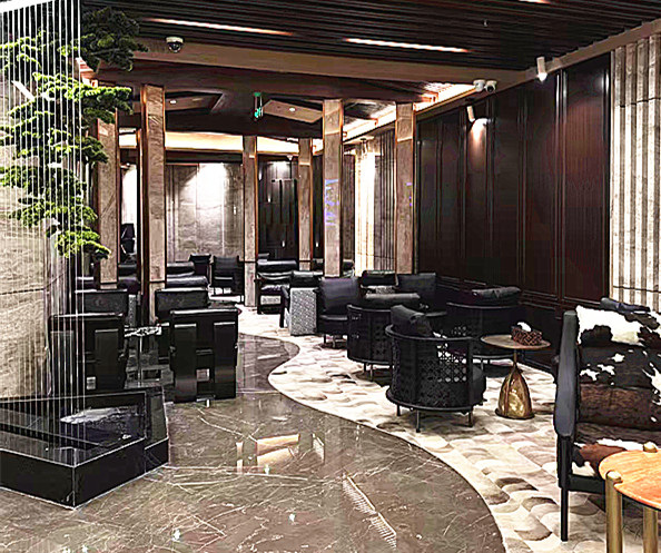 First Class Lounge