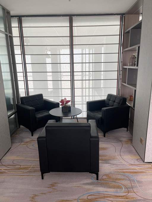 First Class Lounge image