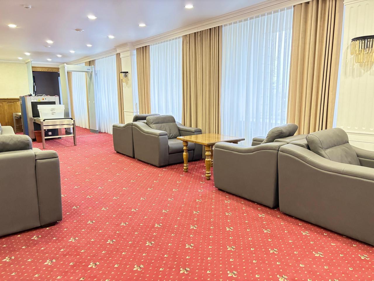 CIP Lounge image