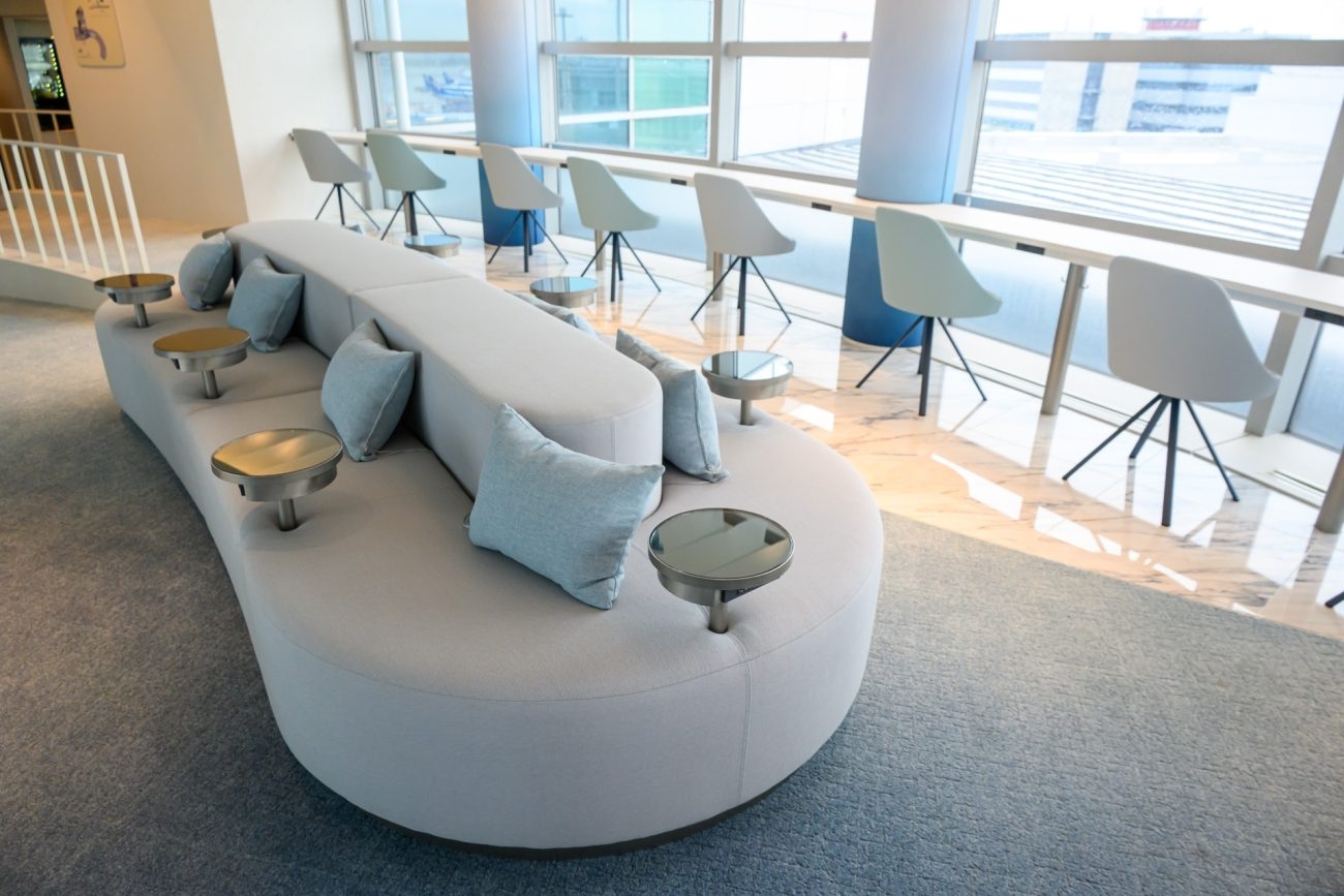 Lounge Us image