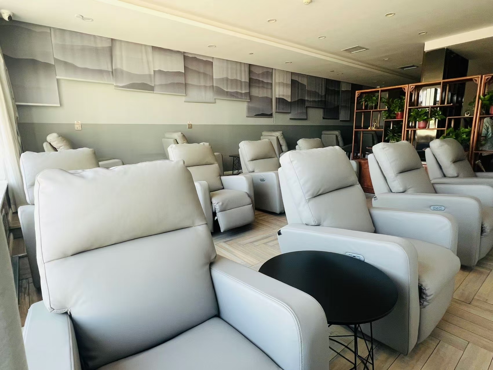 Shared Sleeping Pod Lounge (T1 Domestic) image